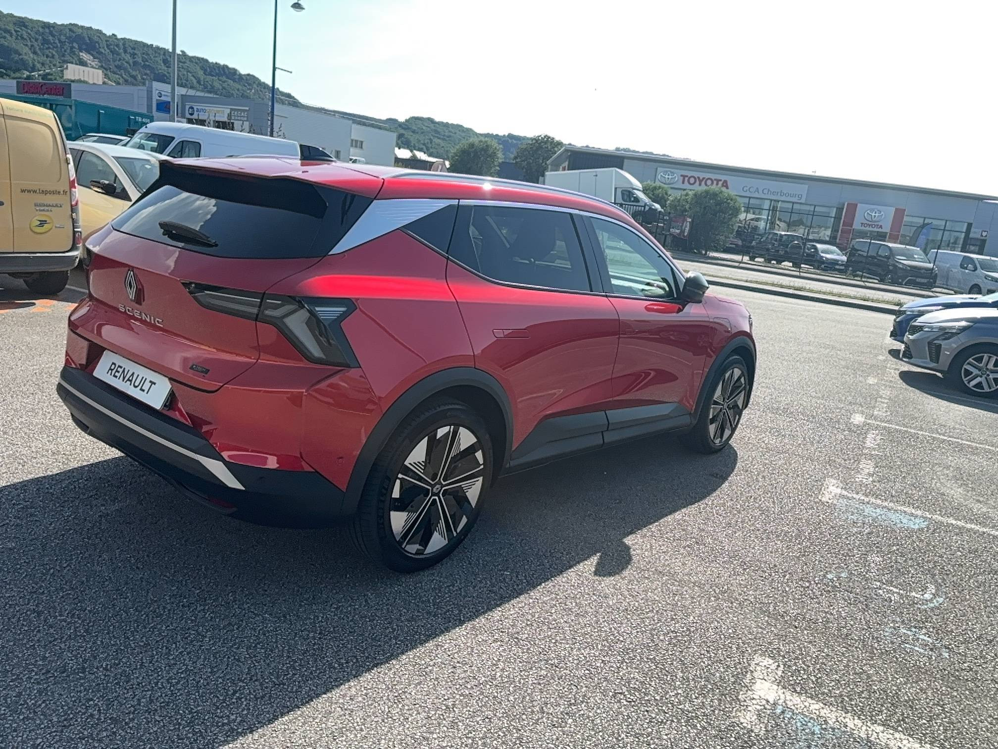 Vente en ligne Renault Scenic E-Tech Scenic E-Tech électrique 220 ch grande autonomie au prix de 44 900 €