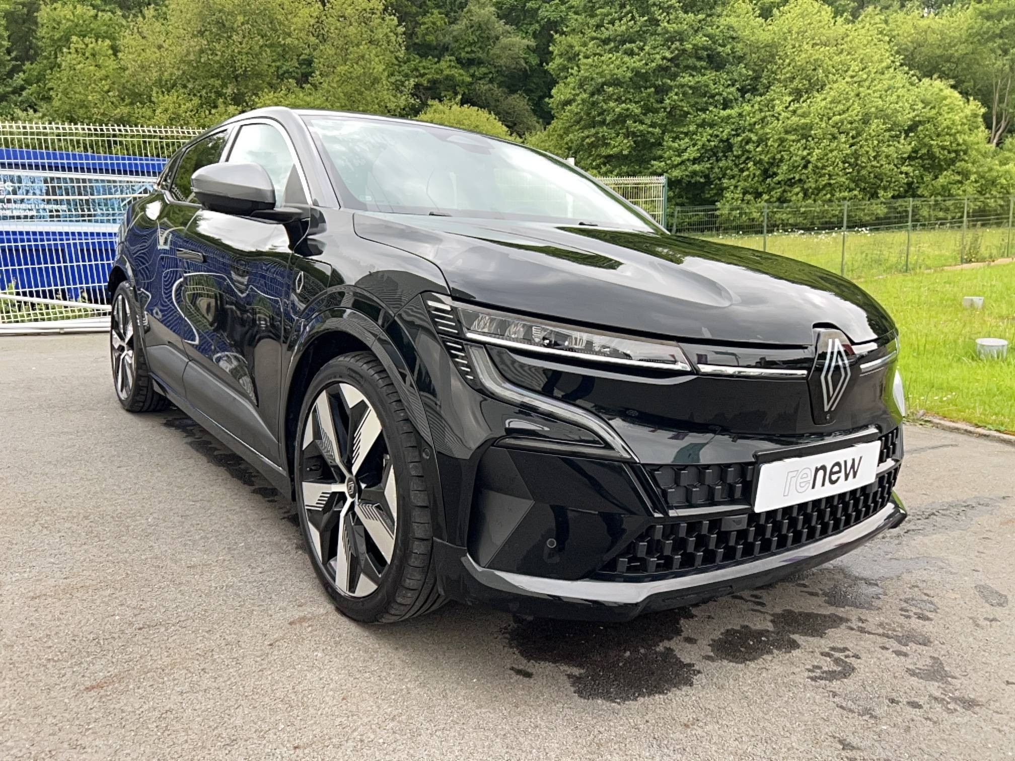 Vente en ligne Renault Megane E-Tech  EV60 220 ch super charge au prix de 21 990 €