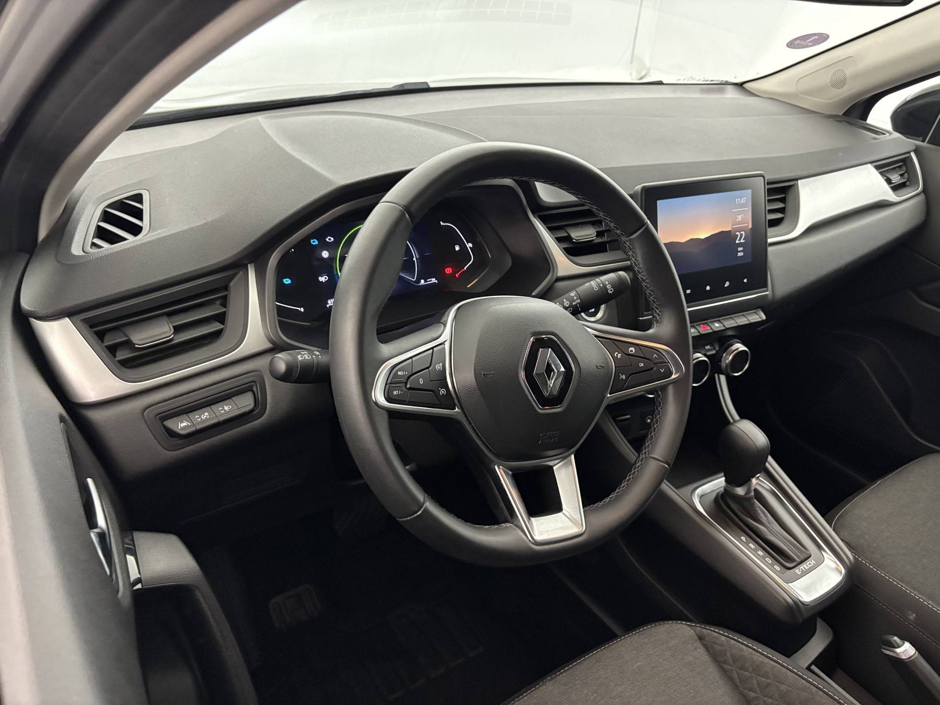 Vente en ligne Renault Captur  E-Tech full hybrid 145 au prix de 17 490 €