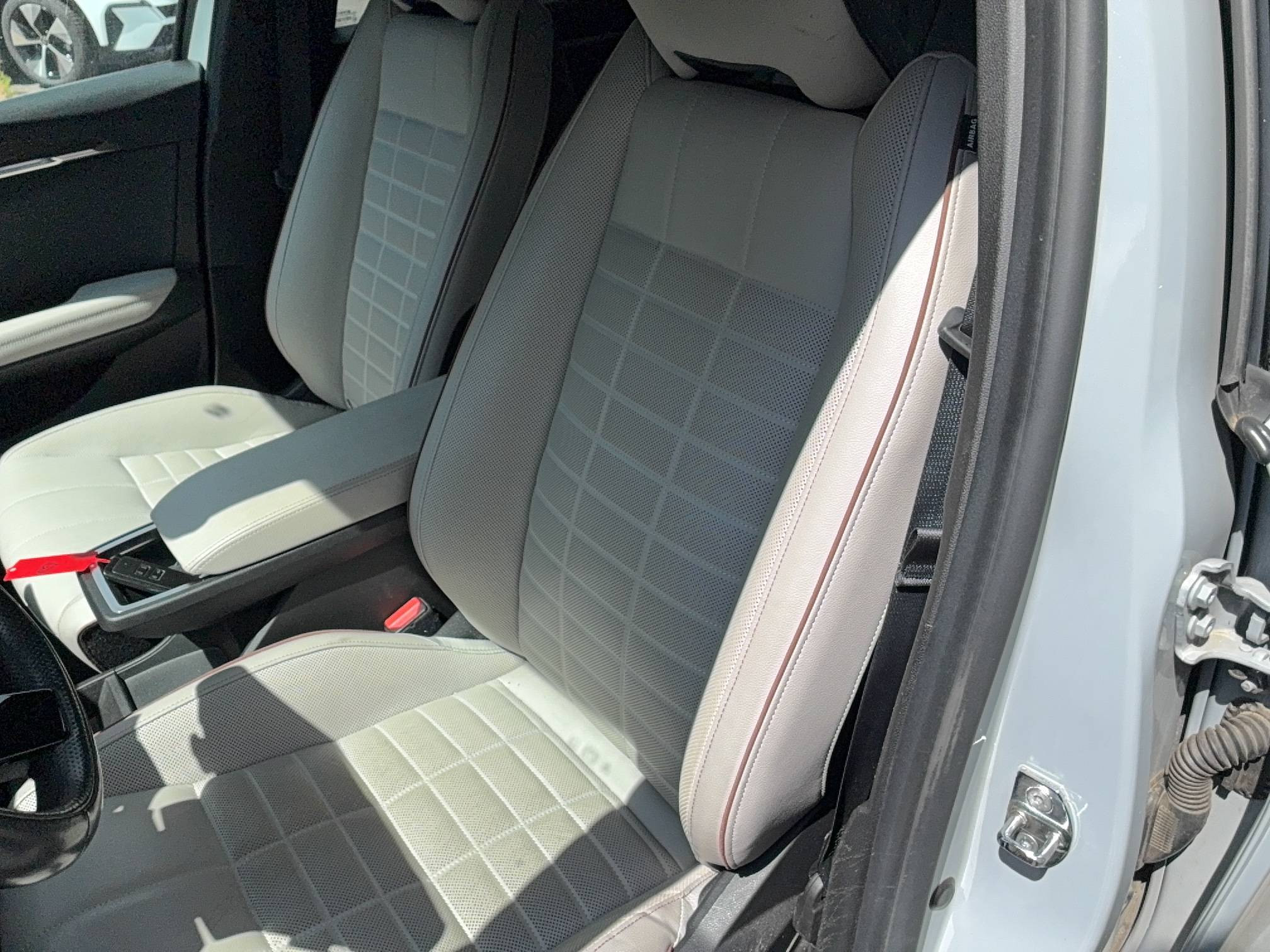 Vente en ligne Renault Megane E-Tech  EV60 220 ch super charge au prix de 26 590 €