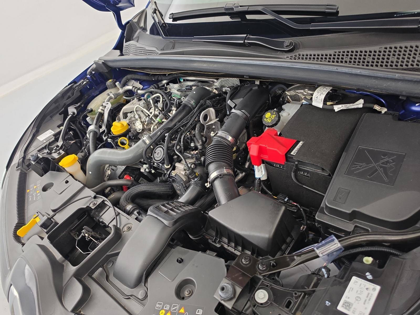 Vente en ligne Renault Captur  mild hybrid 160 EDC au prix de 19 490 €