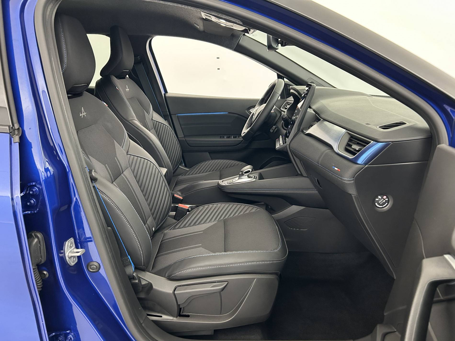 Vente en ligne Renault Captur  E-Tech full hybrid 145 ch au prix de 28 490 €