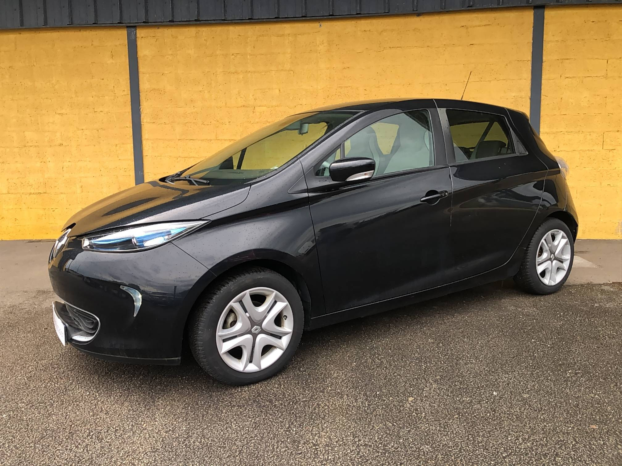 Renault Zoé  R90 Achat Intégral occasion de 2019 en vente à Quimper