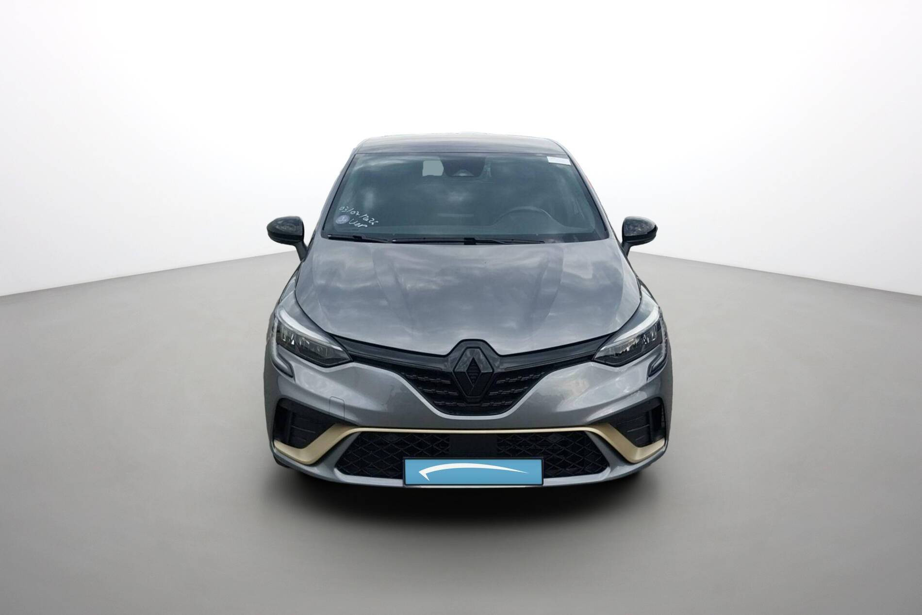Vente en ligne Renault Clio 5 Clio E-Tech full hybrid 145 au prix de 19 990 €