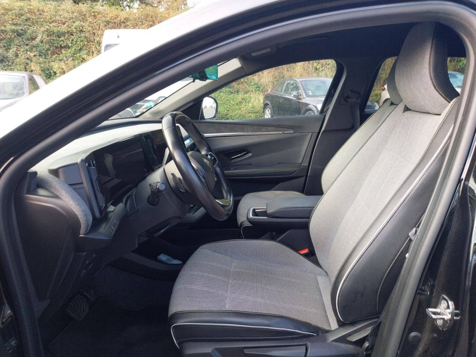 Vente en ligne Renault Megane E-Tech  EV60 220 ch super charge au prix de 24 590 €