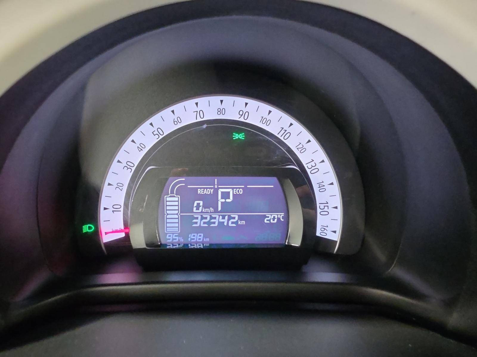 Vente en ligne Renault Twingo Electrique Twingo III E-Tech au prix de 10 950 €