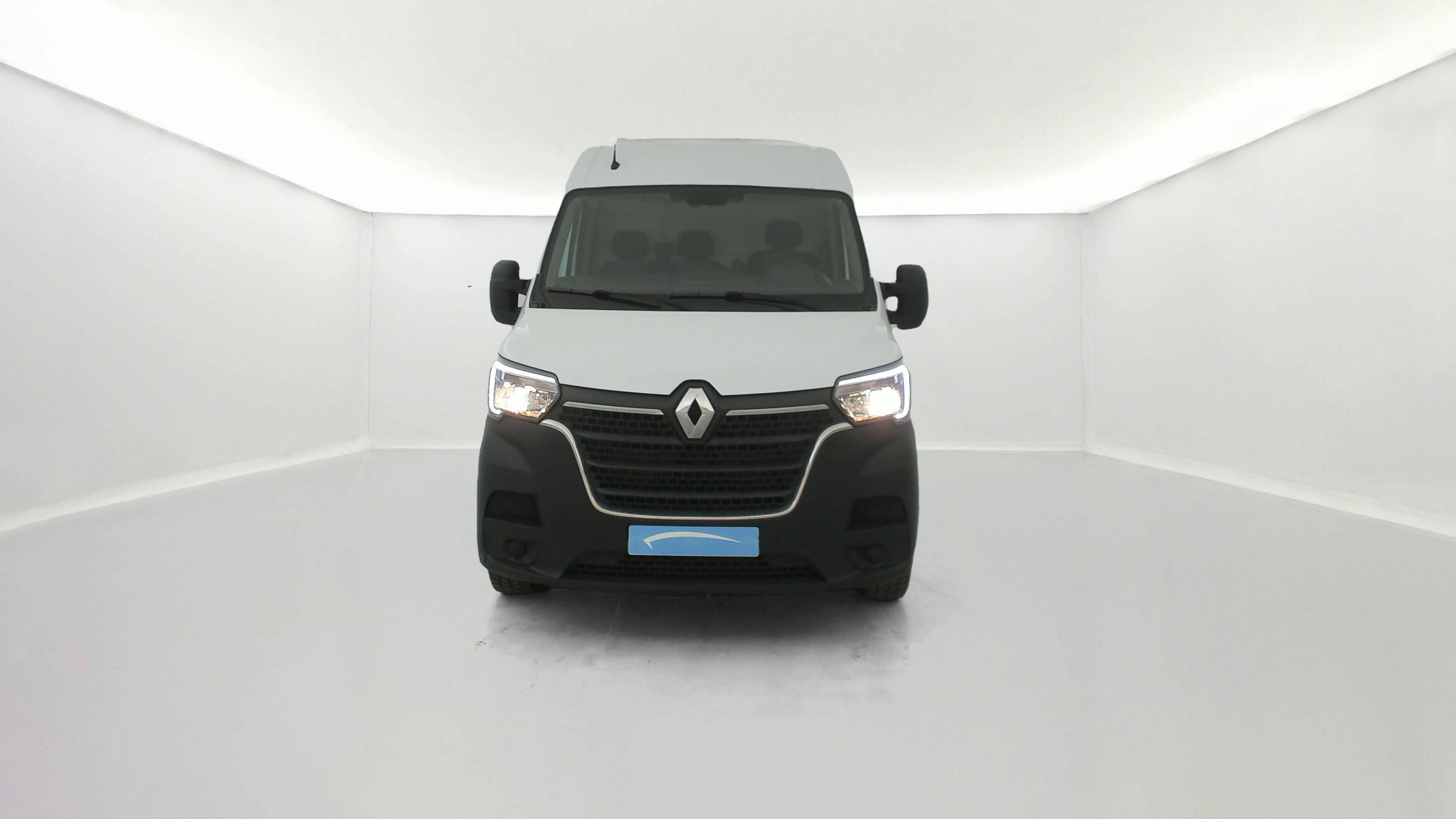 Renault Master Fourgon MASTER FGN TRAC F3500 L2H2 BLUE DCI 135 occasion de 2023 en vente à Brest