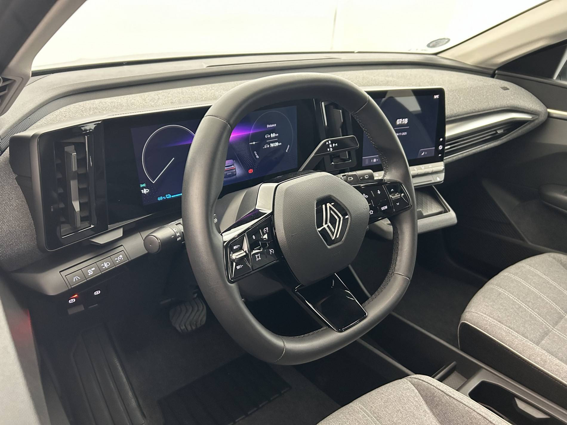 Vente en ligne Renault Megane E-Tech  EV60 220 ch super charge au prix de 18 990 €