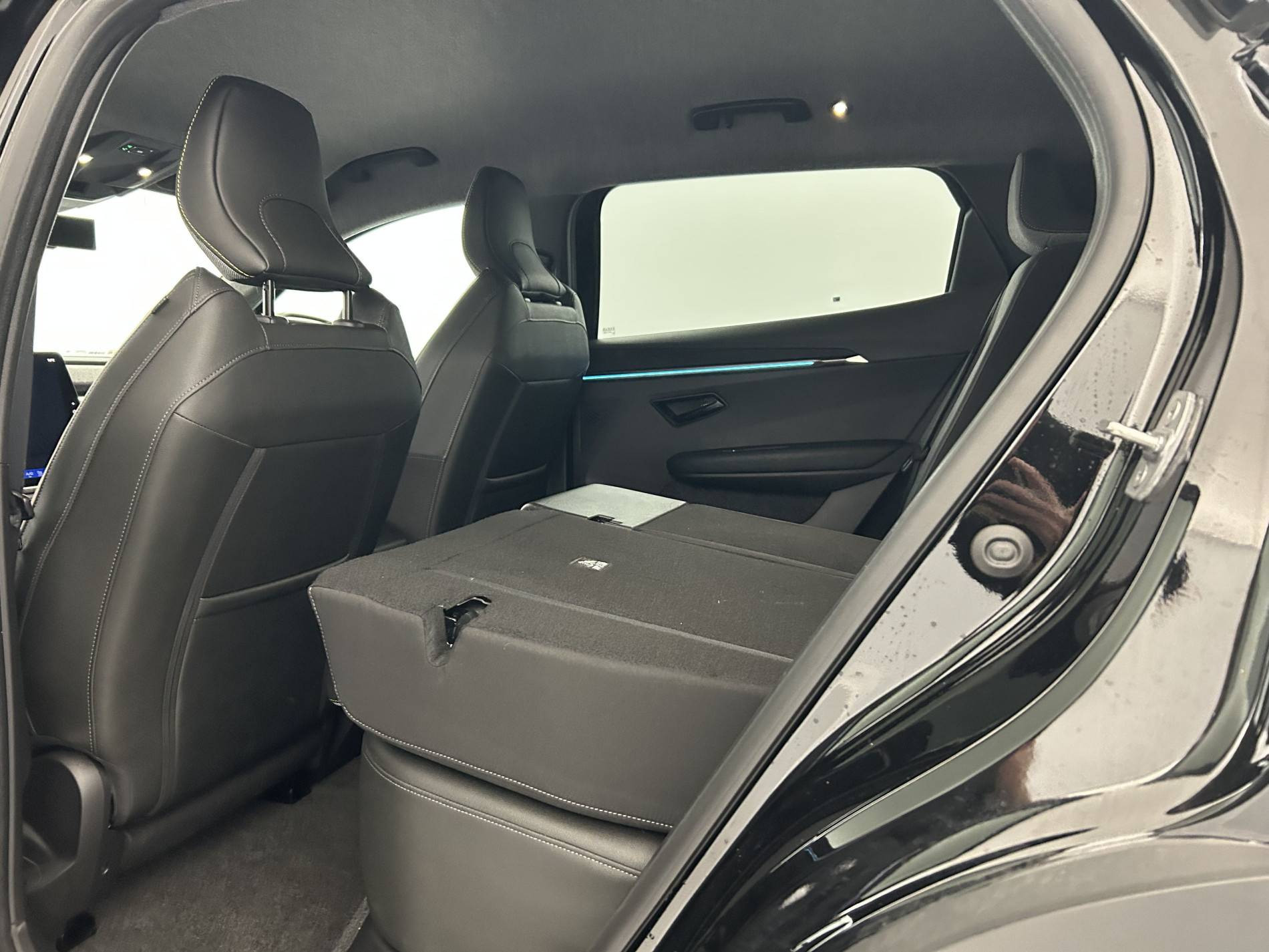 Vente en ligne Renault Scenic E-Tech  220 ch grande autonomie au prix de 37 890 €