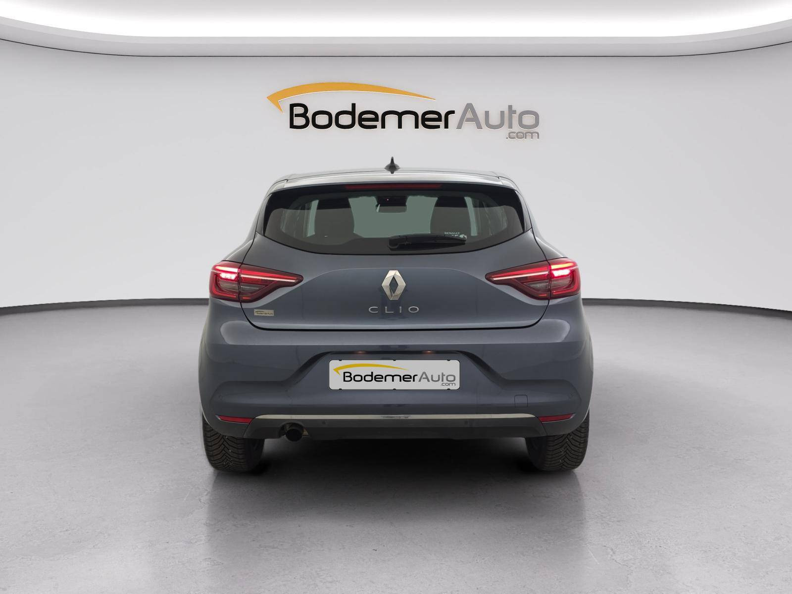 Vente en ligne Renault Clio 5 Clio TCe 100 au prix de 11 490 €