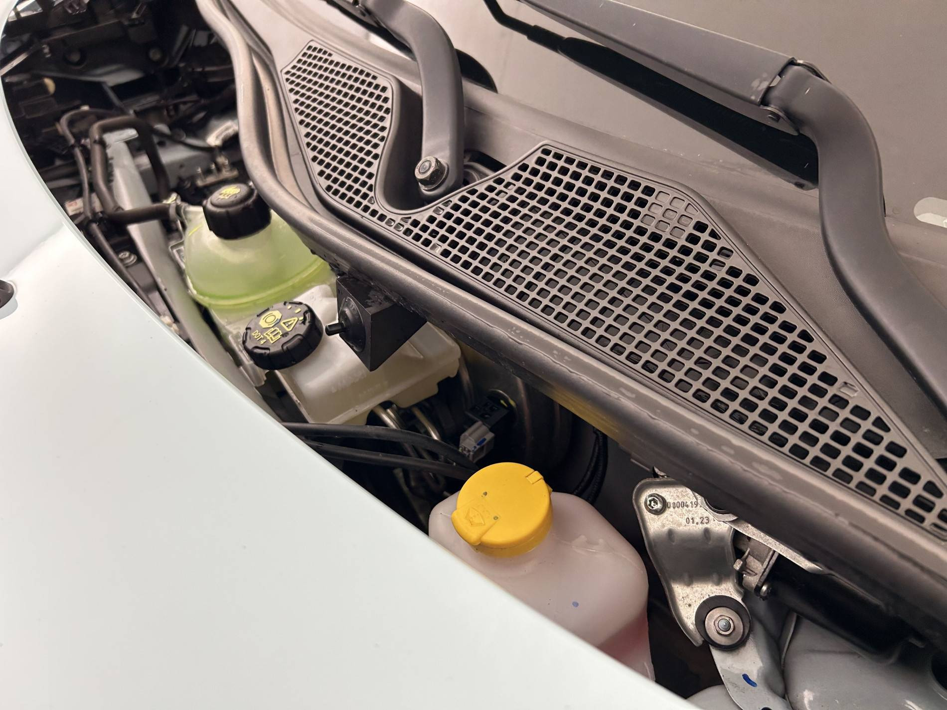 Vente en ligne Renault Twingo Electrique Twingo III E-Tech au prix de 11 990 €