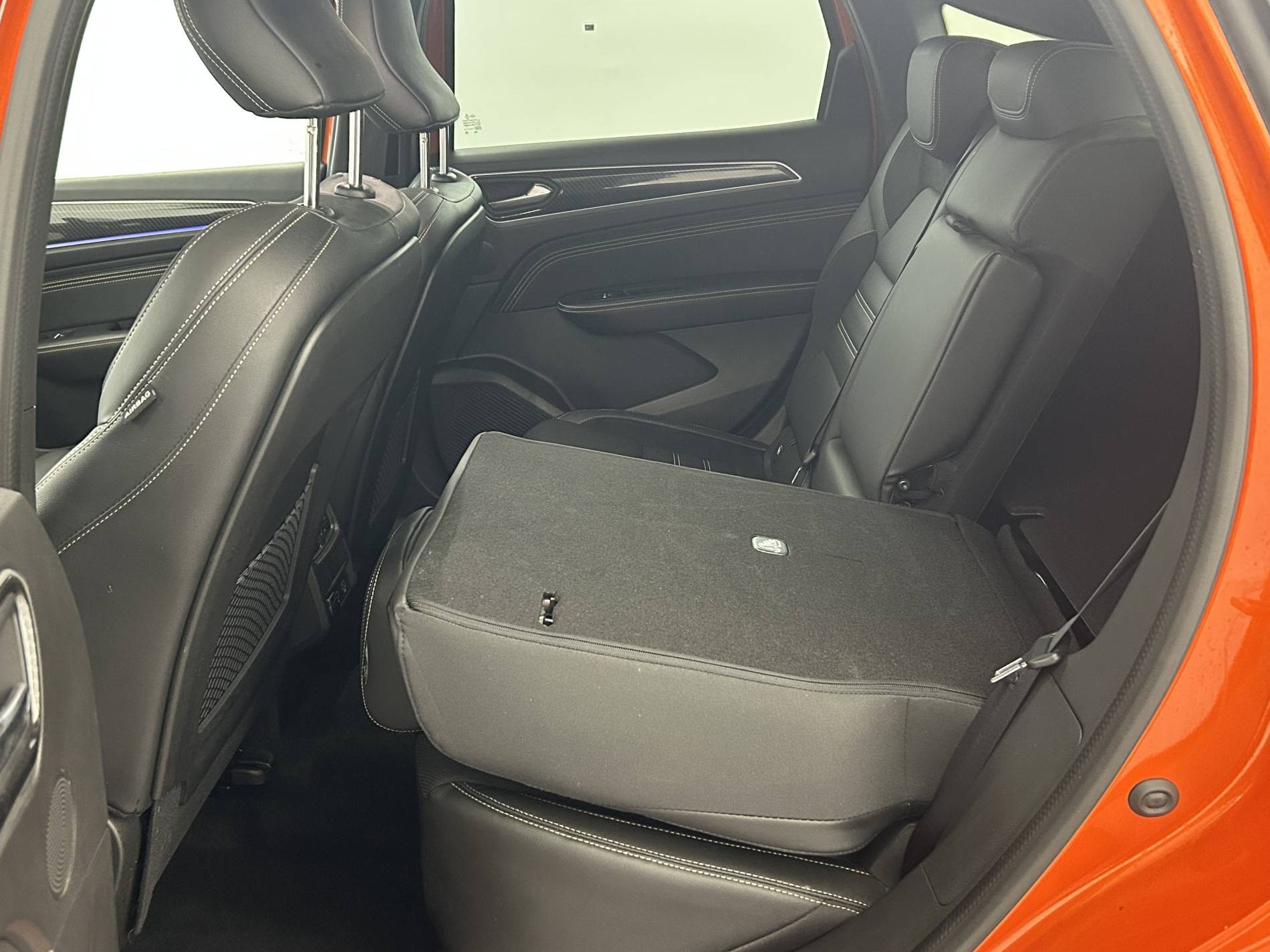 Vente en ligne Renault Arkana  E-Tech hybride 145 - 22 au prix de 23 590 €