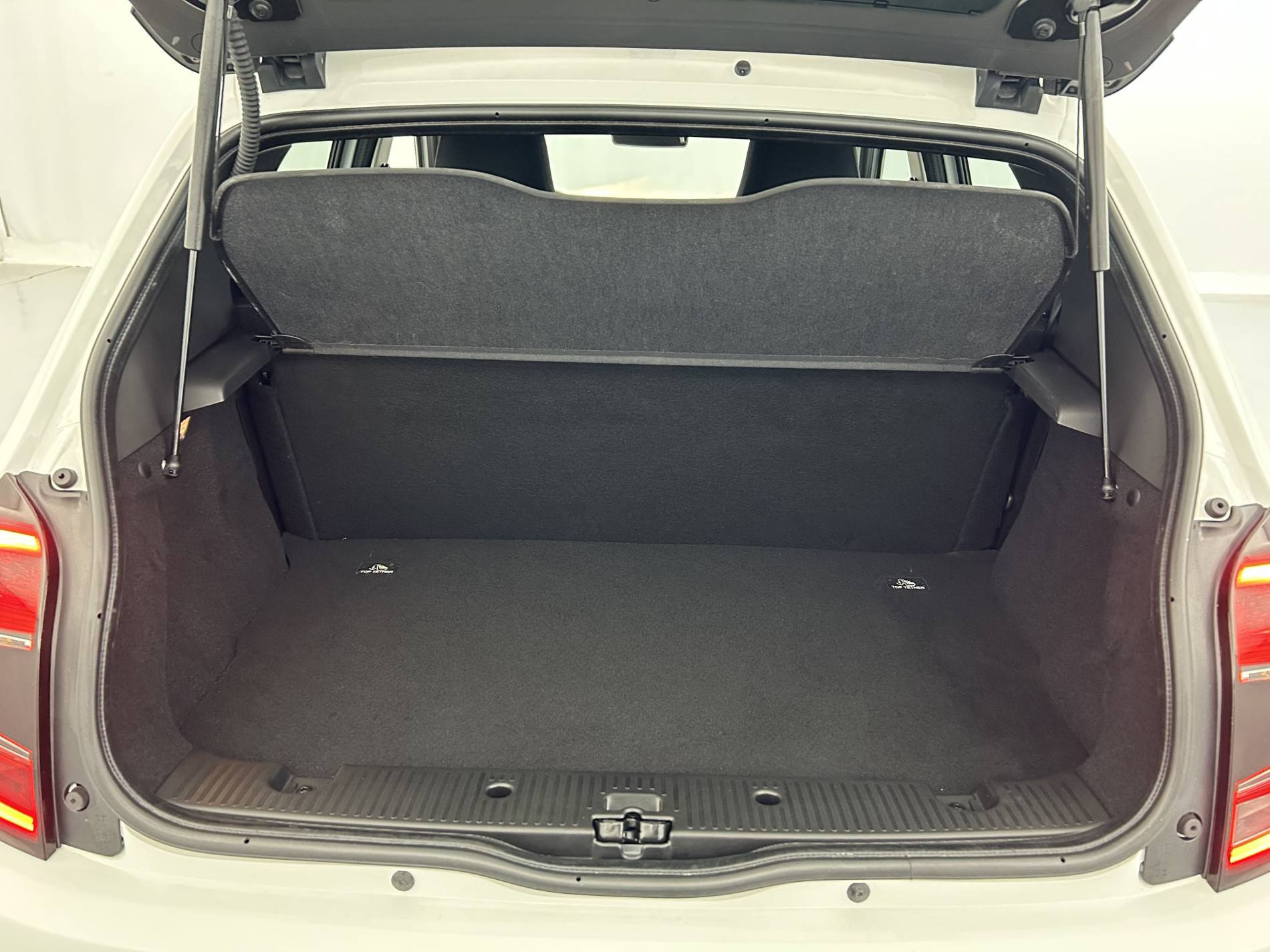 Vente en ligne Renault Twingo 3  SCe 65 - 21 au prix de 10 990 €