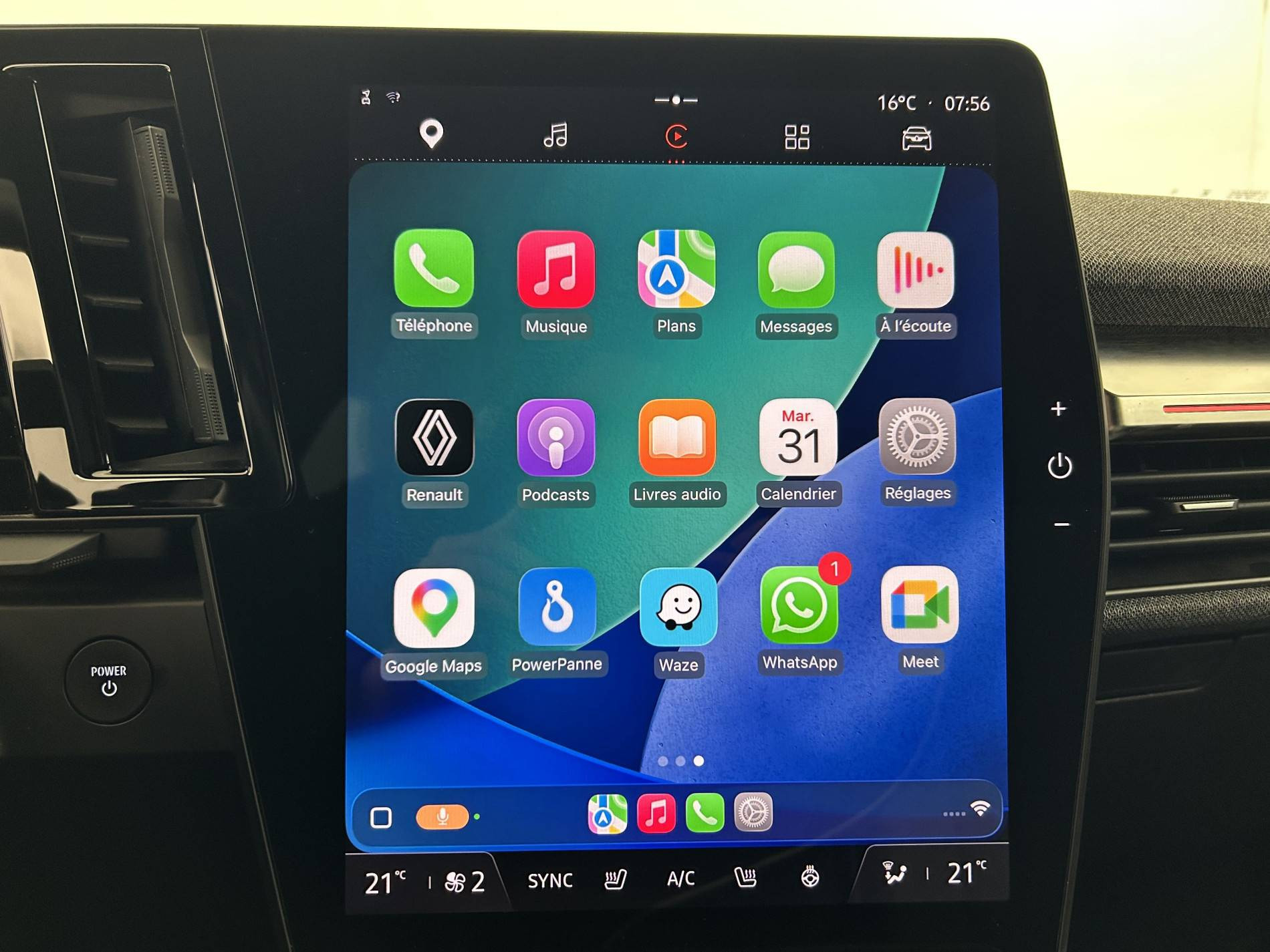 Vente en ligne Renault Megane E-Tech  EV60 220 ch super charge au prix de 21 990 €