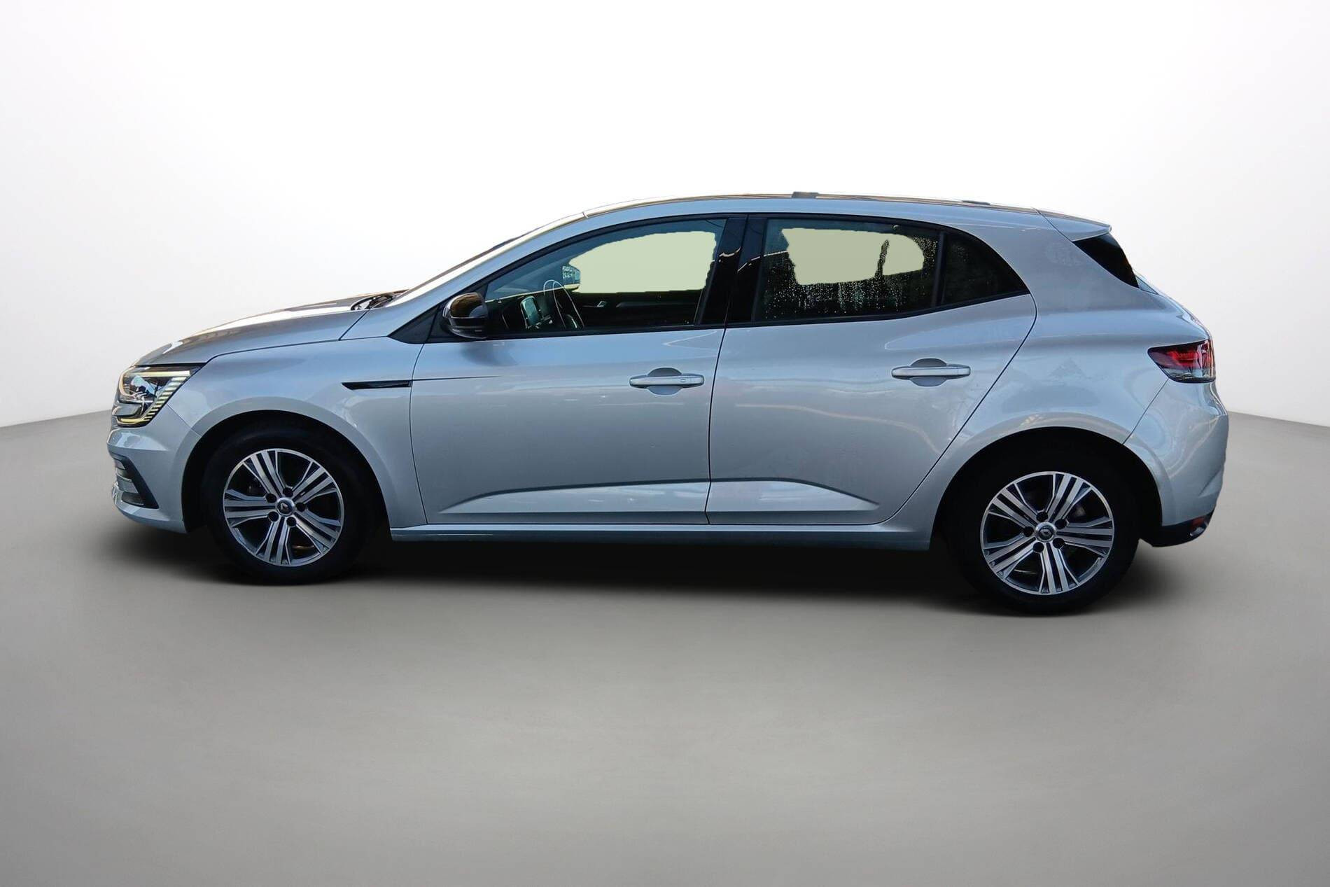 Vente en ligne Renault Megane 4  Blue dCi 115 EDC au prix de 16 990 €