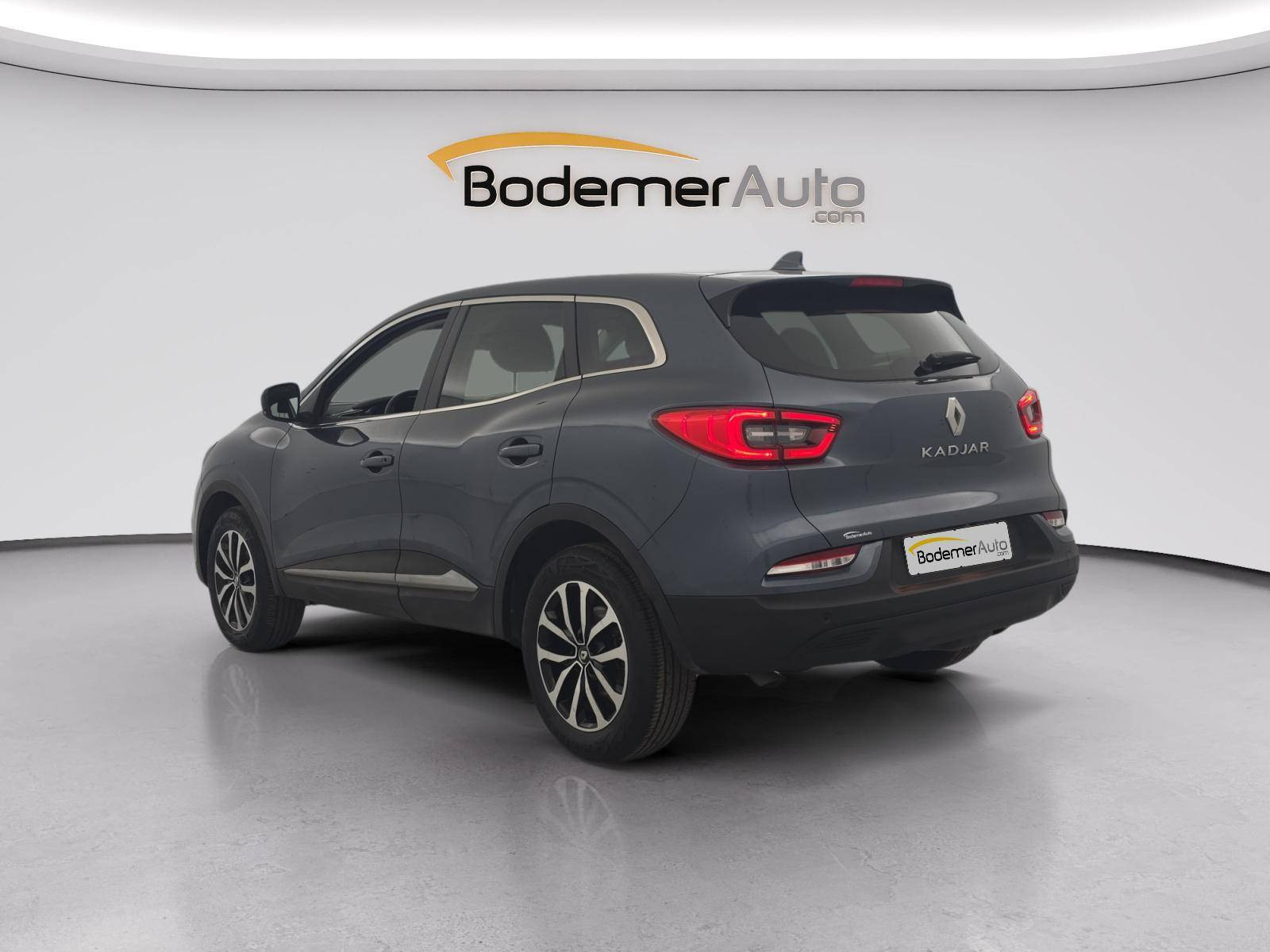 Vente en ligne Renault Kadjar  Blue dCi 115 EDC au prix de 15 900 €