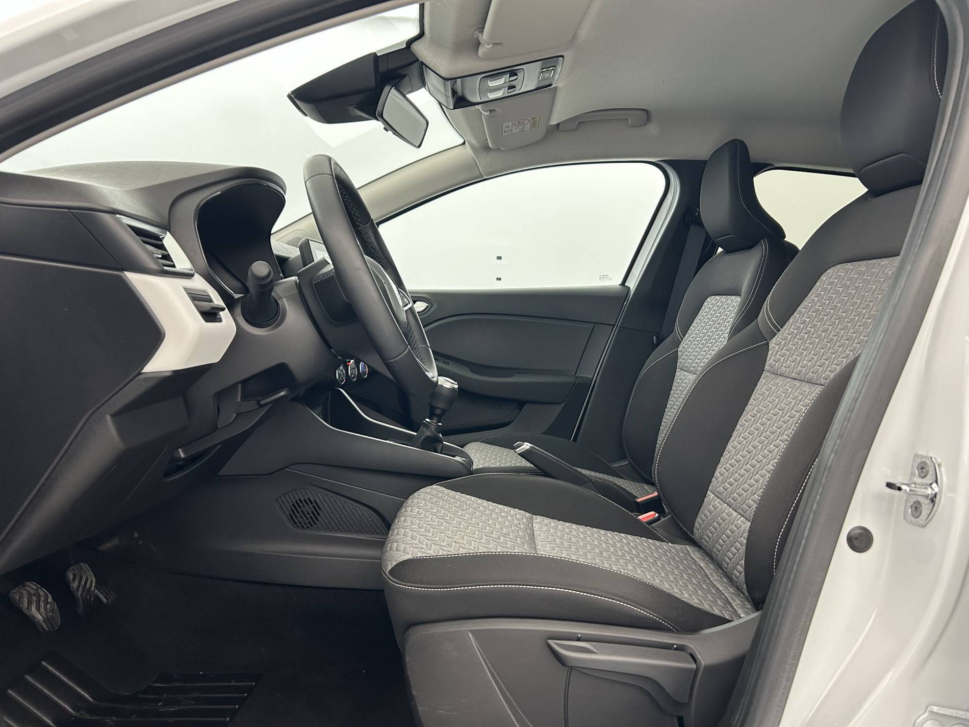 Vente en ligne Renault Clio 5 Clio SCe 65 au prix de 14 491 €