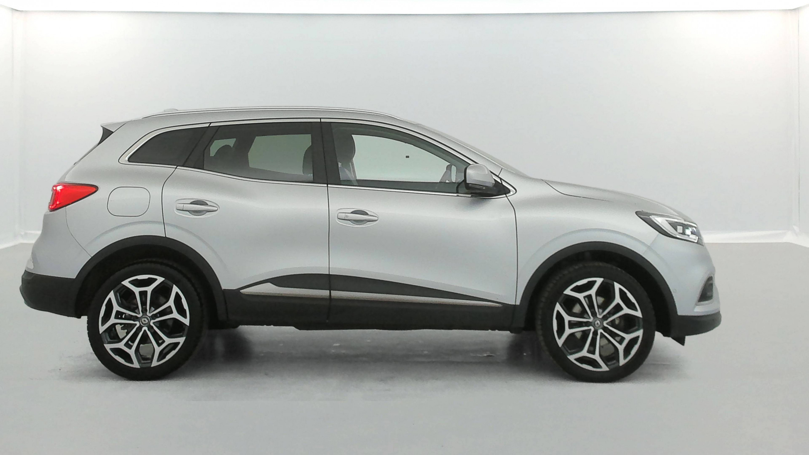Vente en ligne Renault Kadjar  TCe 140 EDC au prix de 19 990 €