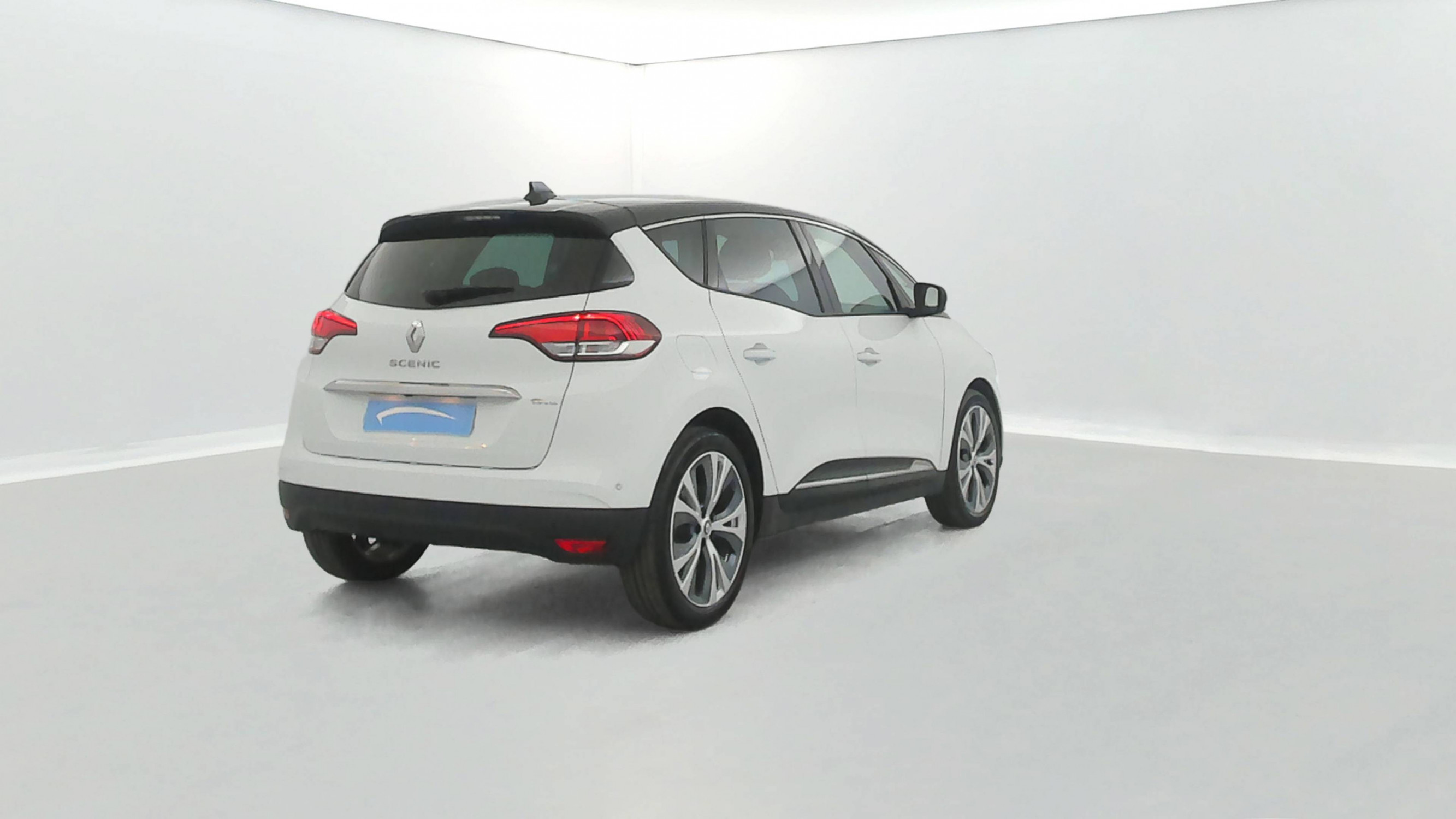 Vente en ligne Renault Scenic 4 Scenic TCe 140 Energy EDC au prix de 18 790 €