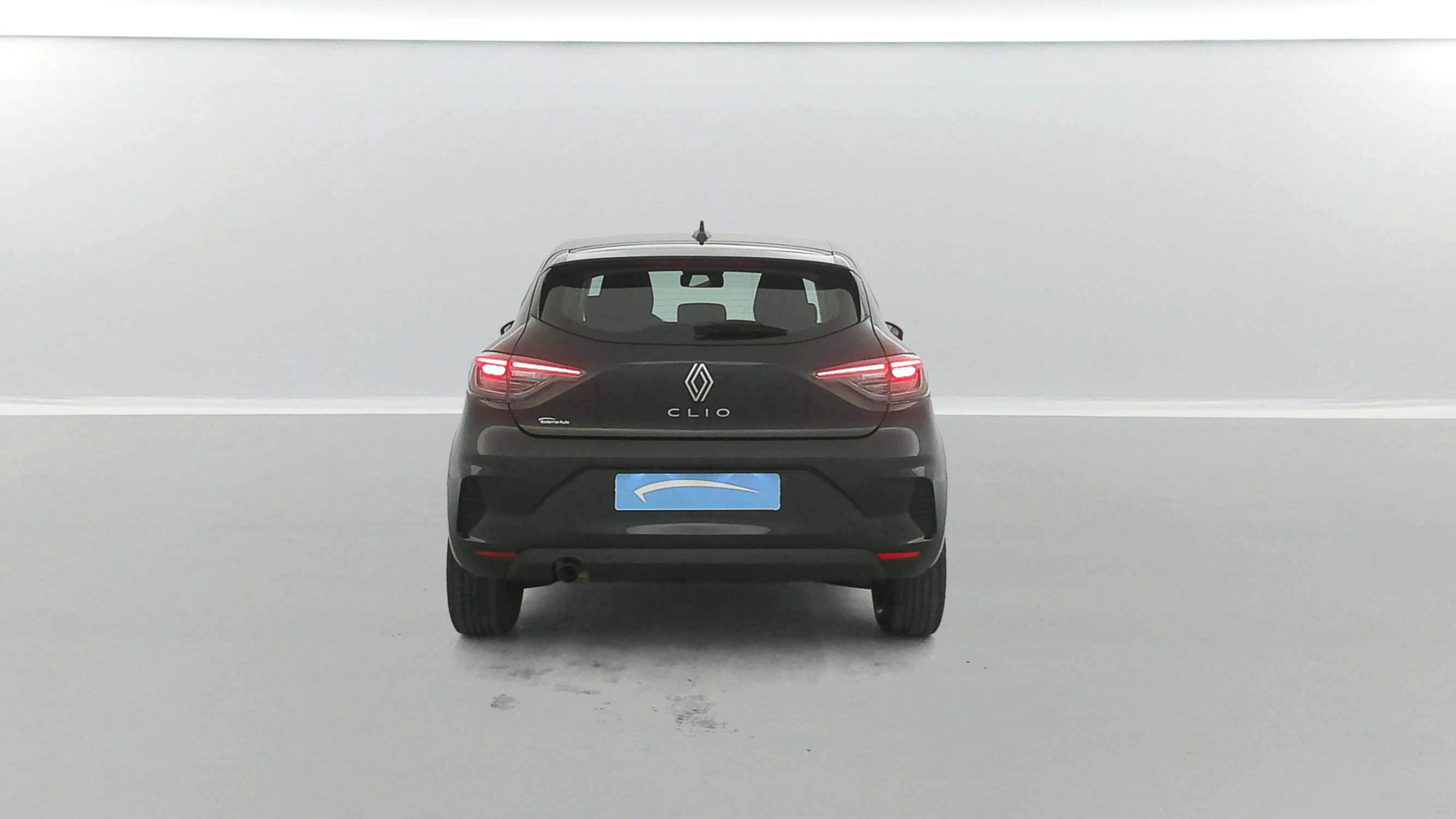 Vente en ligne Renault Clio 5 Clio TCe 90 au prix de 14 590 €