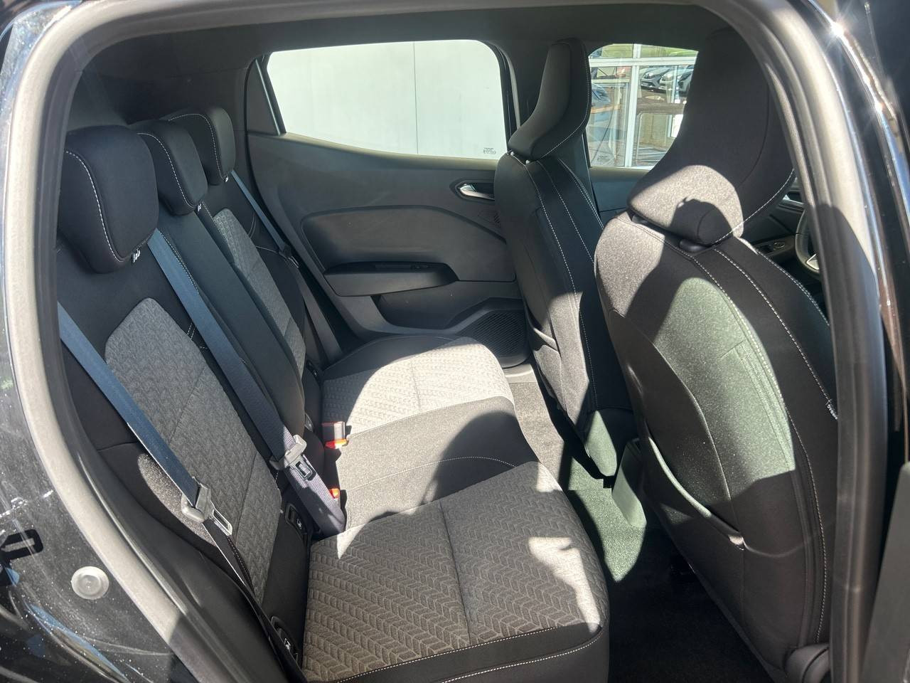 Vente en ligne Renault Clio 5 Clio TCe 90 - 21N au prix de 14 990 €