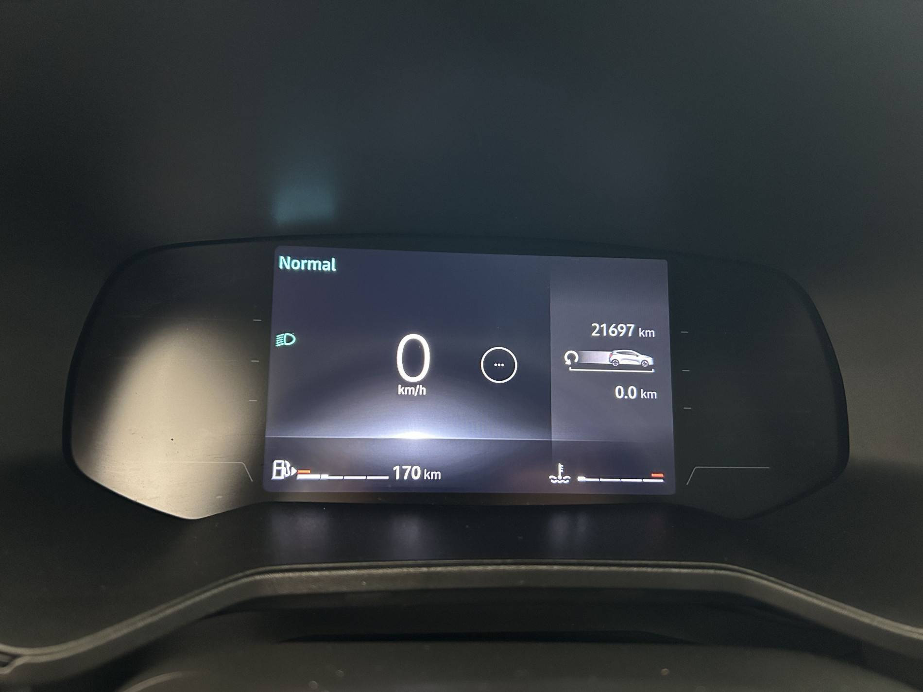 Vente en ligne Renault Clio 5 Clio TCe 90 au prix de 15 400 €