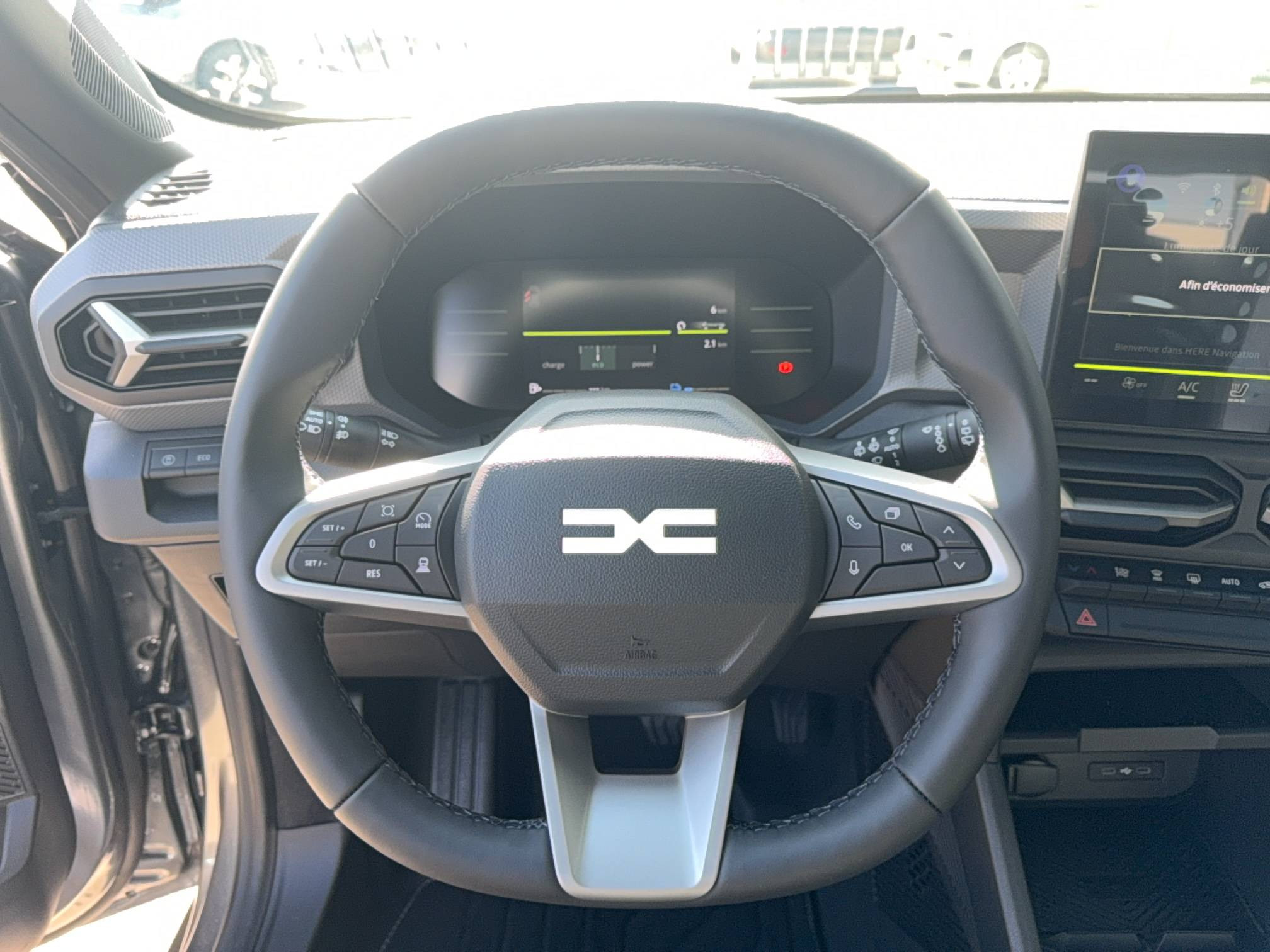 Vente en ligne Dacia Duster  Hybrid 155 au prix de 29 890 €
