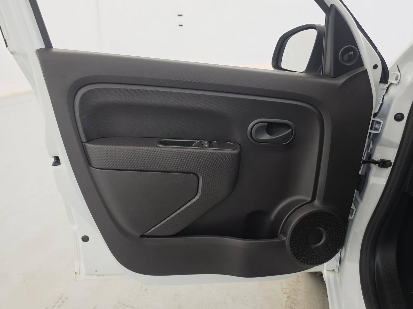 Vente en ligne Renault Twingo Electrique Twingo III E-Tech au prix de 12 900 €
