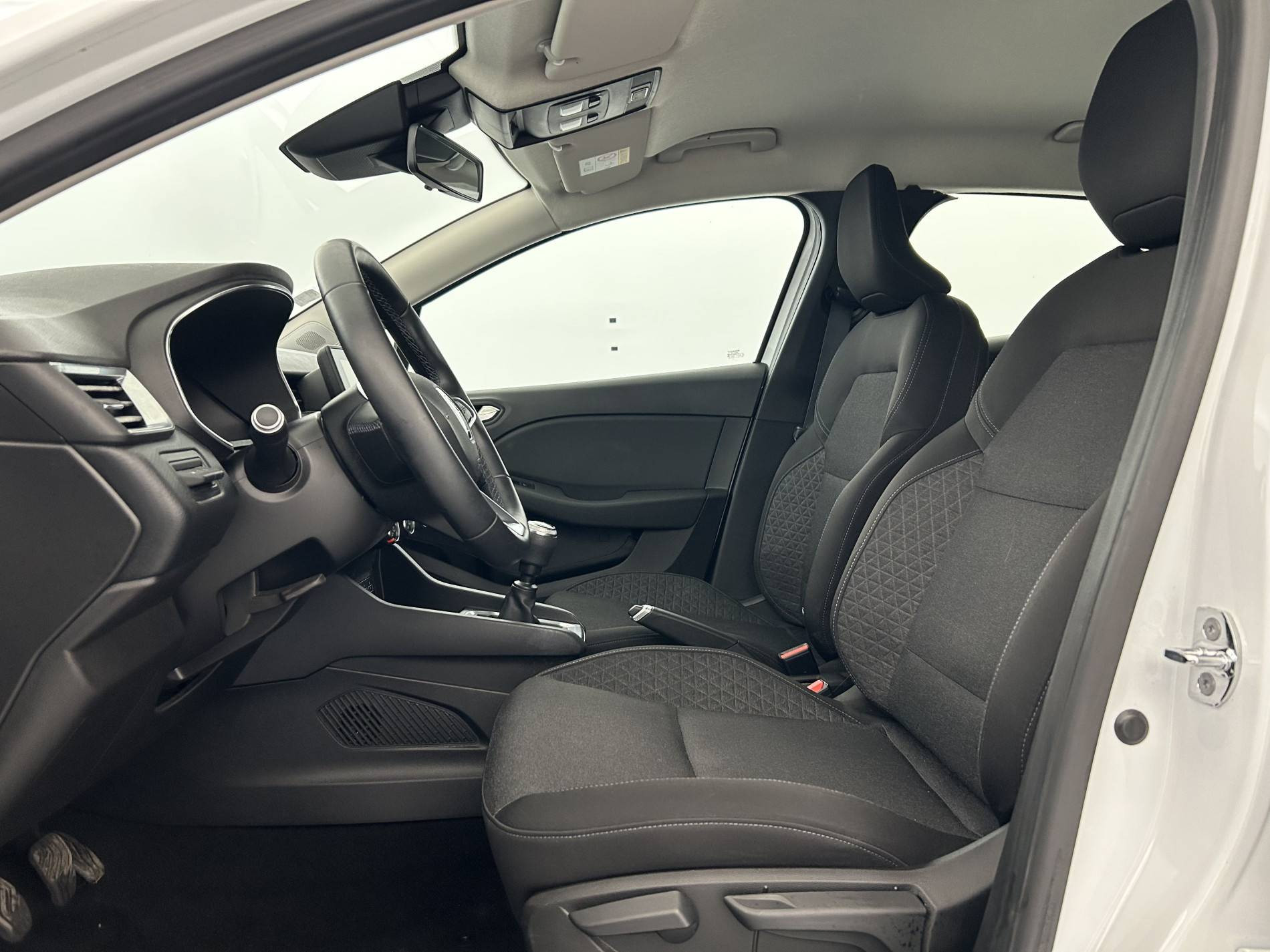 Vente en ligne Renault Clio 5 Clio Blue dCi 85 au prix de 13 490 €
