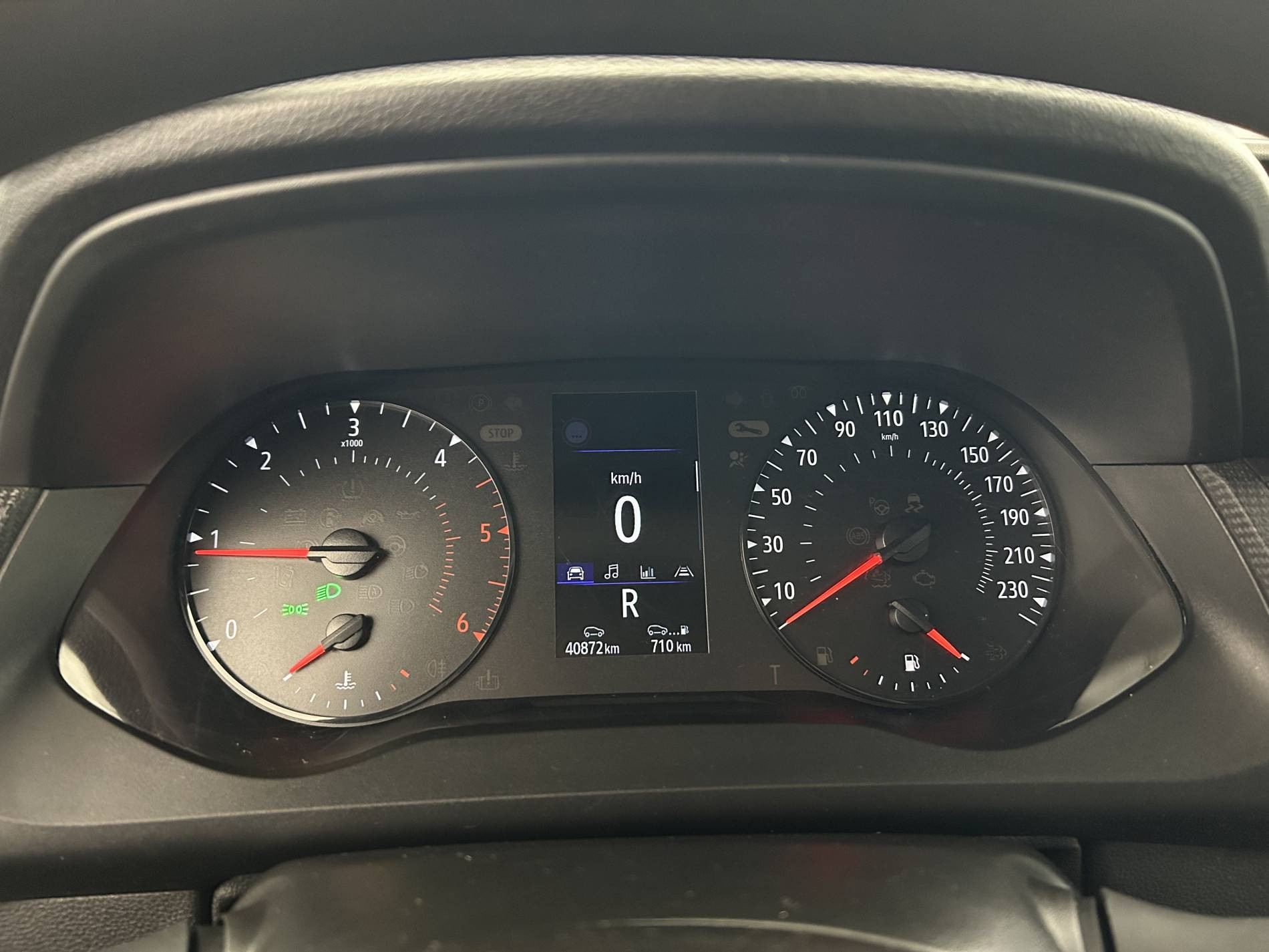 Vente en ligne Renault Kangoo Van  BLUE DCI 115 EDC au prix de 19 890 €