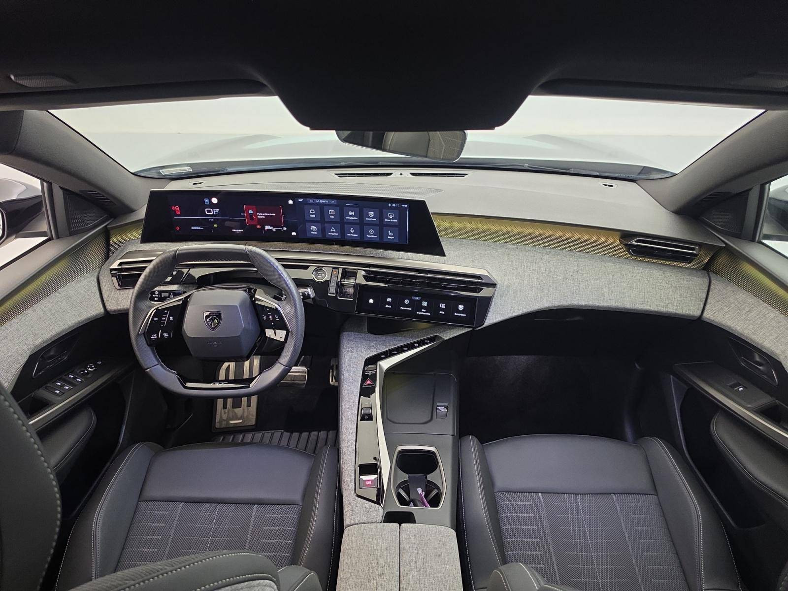 Vente en ligne Peugeot 5008  Hybrid 145 ch e-DCS6 au prix de 30 890 €