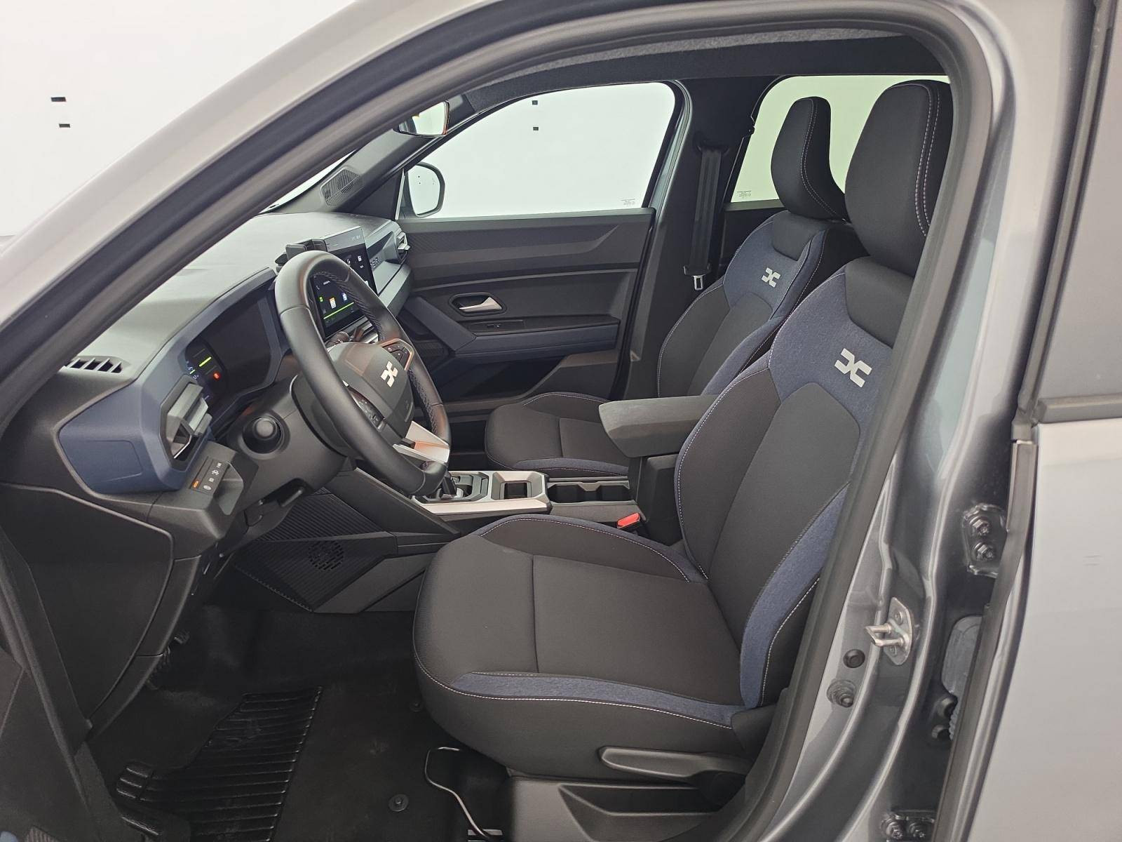 Vente en ligne Dacia Duster  Hybrid 140 au prix de 25 490 €
