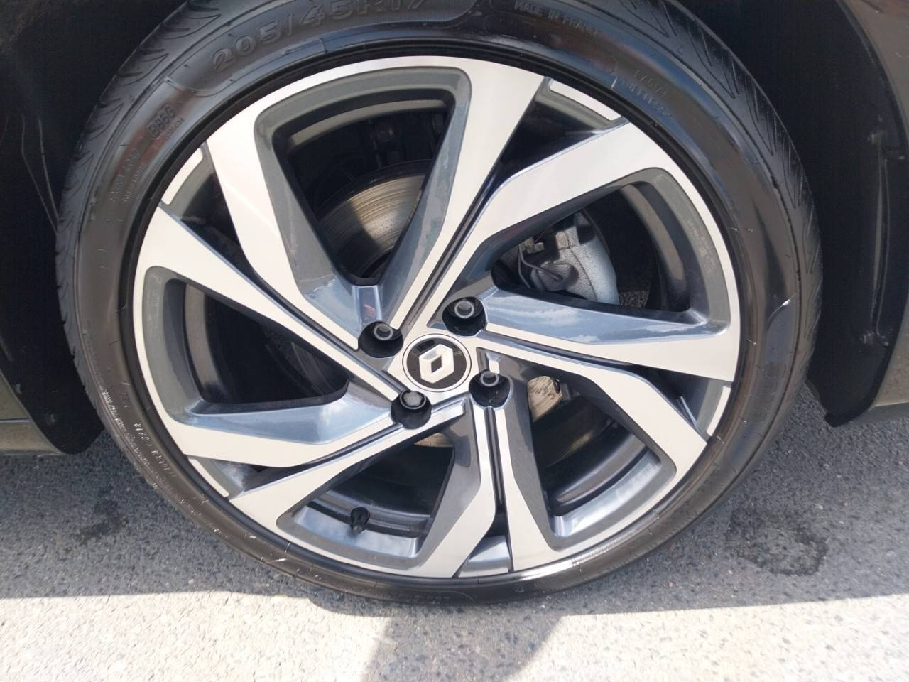 Vente en ligne Renault Clio 5 Clio TCe 140 au prix de 18 990 €