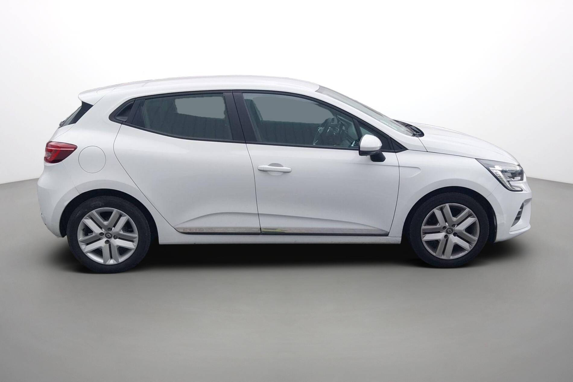 Vente en ligne Renault Clio 5 Clio SCe 75 au prix de 11 690 €