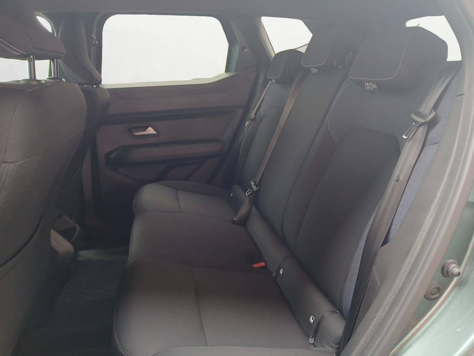 Vente en ligne Dacia Duster  Hybrid 140 au prix de 26 990 €