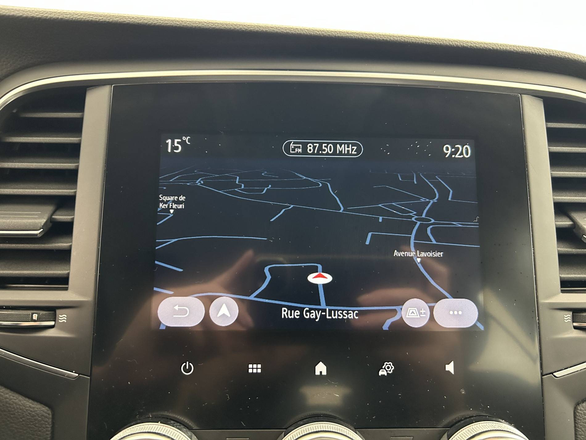 Vente en ligne Renault Megane 4 Estate  Blue dCi 115 au prix de 18 990 €