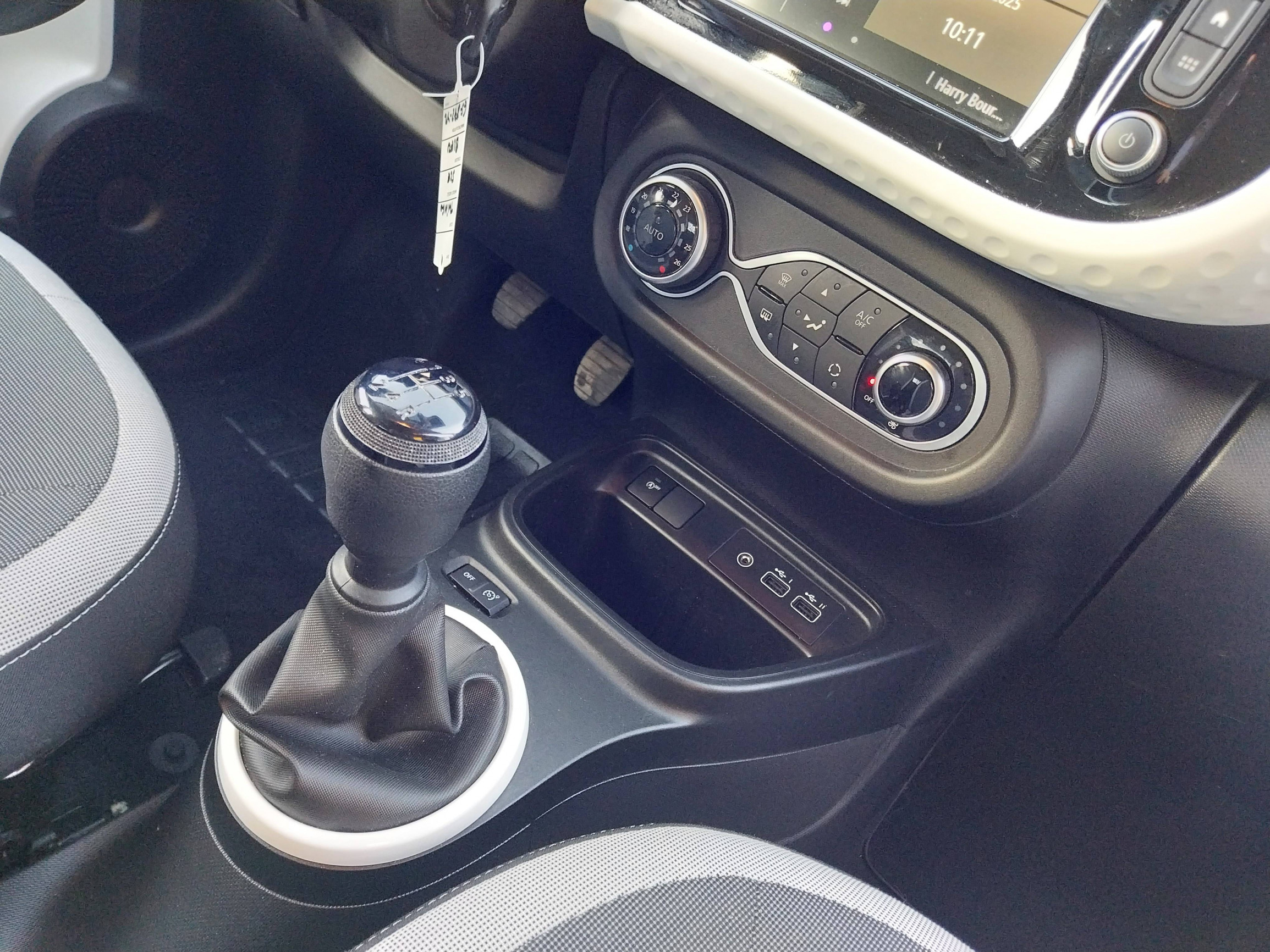 Vente en ligne Renault Twingo 3  SCe 65 au prix de 12 990 €