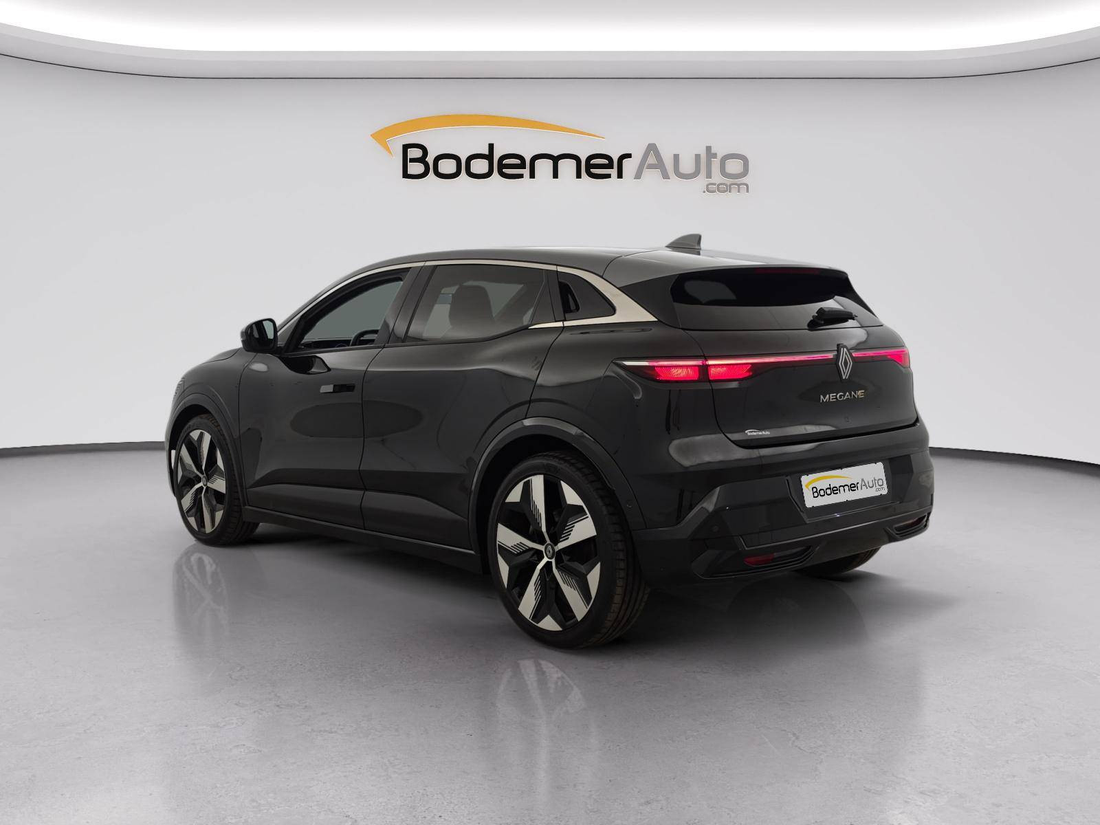 Vente en ligne Renault Megane E-Tech  EV60 220 ch super charge au prix de 24 690 €