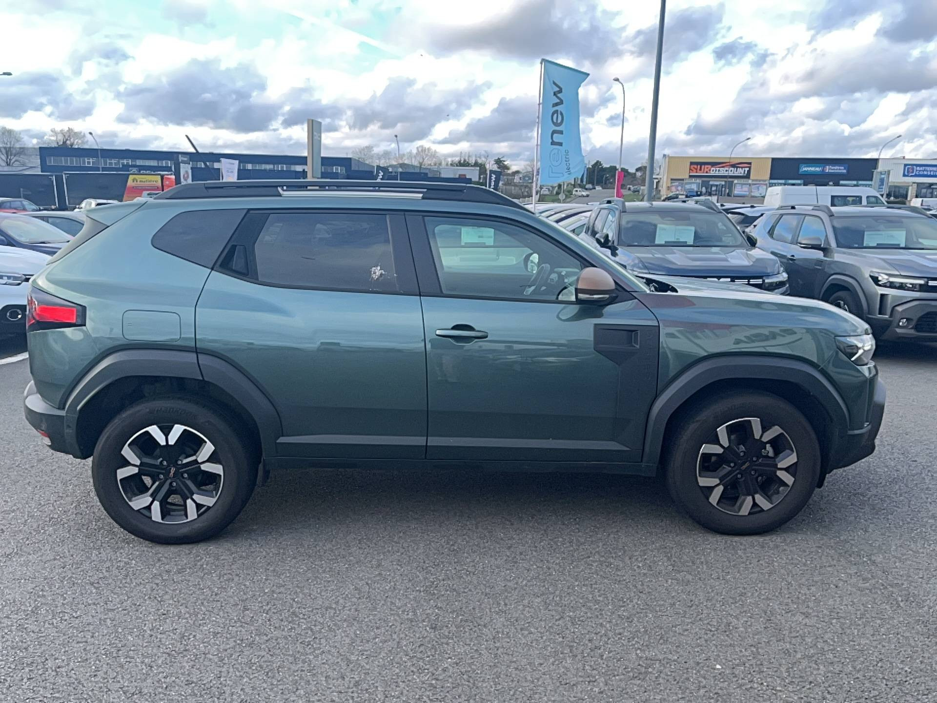 Vente en ligne Dacia Duster  ECO-G 100 au prix de 23 990 €