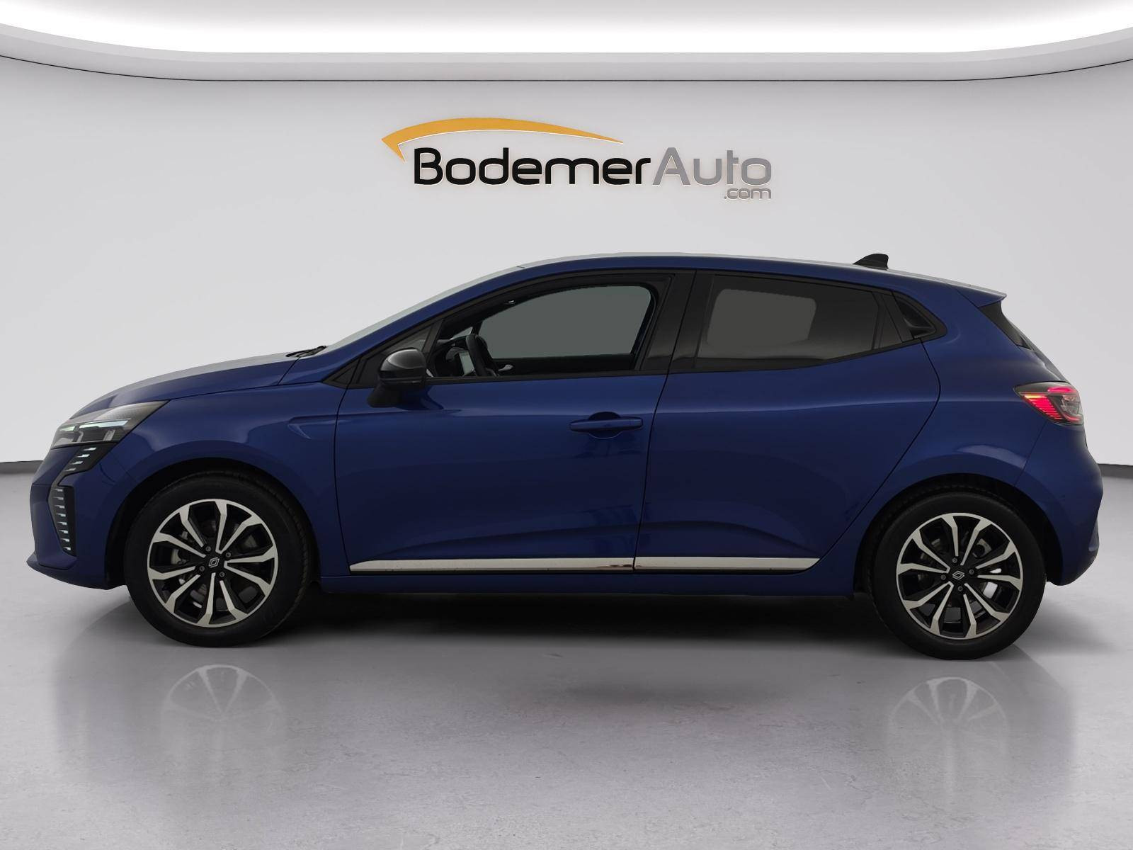 Vente en ligne Renault Clio 5 Clio E-Tech full hybrid 145 ch GSR2 au prix de 20 500 €