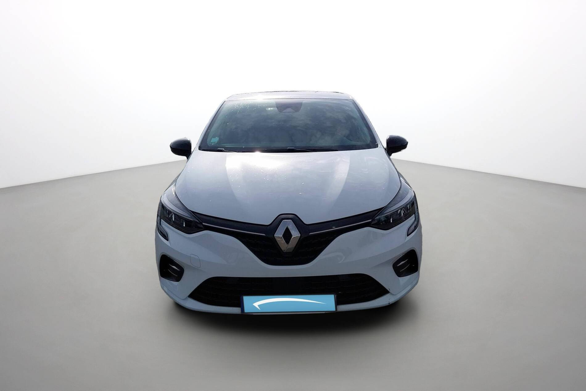 Vente en ligne Renault Clio 5 Clio E-Tech full hybrid 145 au prix de 15 490 €