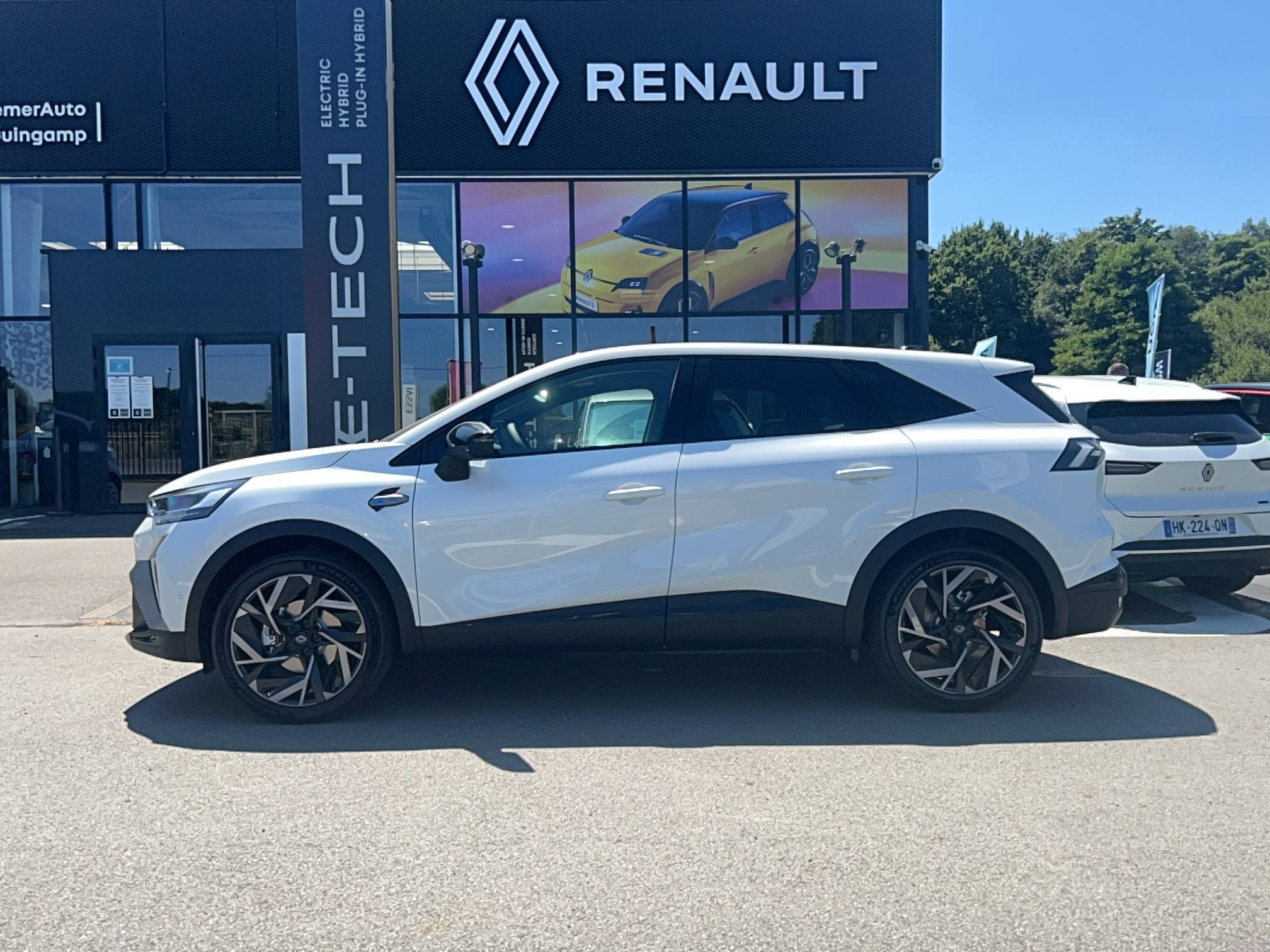 Vente en ligne Renault Symbioz  E-Tech full hybrid 160 ch au prix de 36 990 €