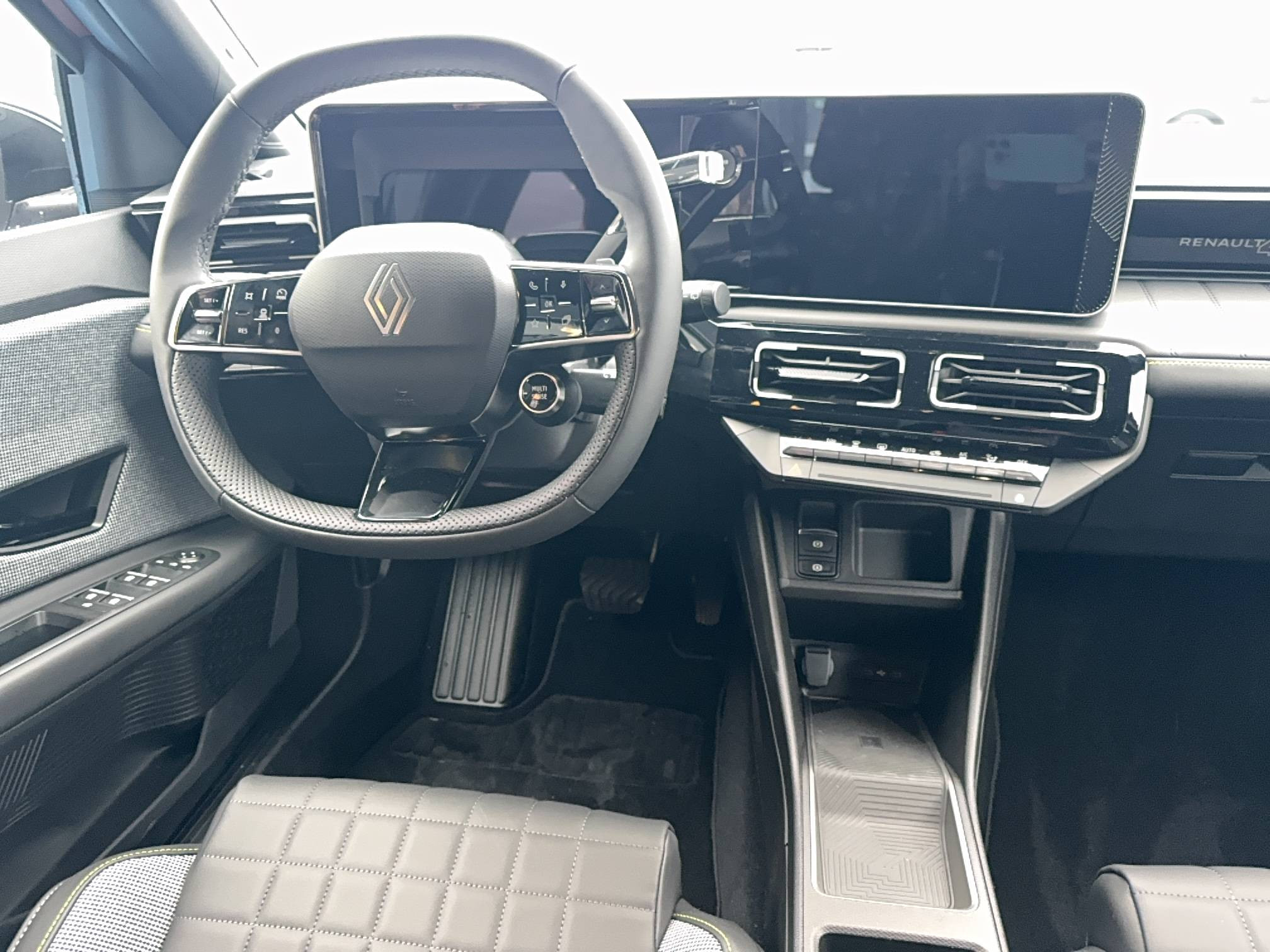 Vente en ligne Renault R4 E-Tech  150 ch autonomie confort au prix de 36 300 €