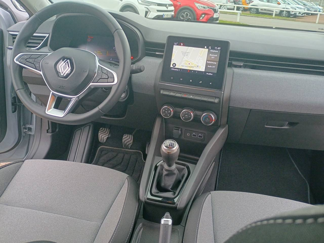 Vente en ligne Renault Clio 5 Clio TCe 90 au prix de 15 690 €