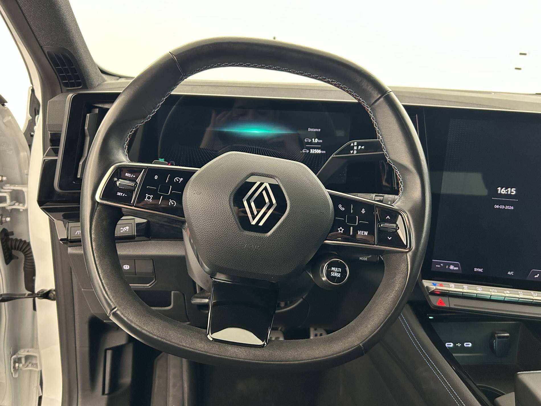 Vente en ligne Renault Austral  E-Tech hybrid 200 au prix de 32 991 €