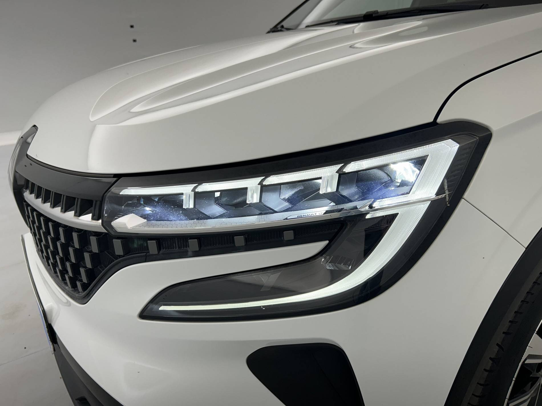 Vente en ligne Renault Austral  E-Tech hybrid 200 au prix de 26 990 €