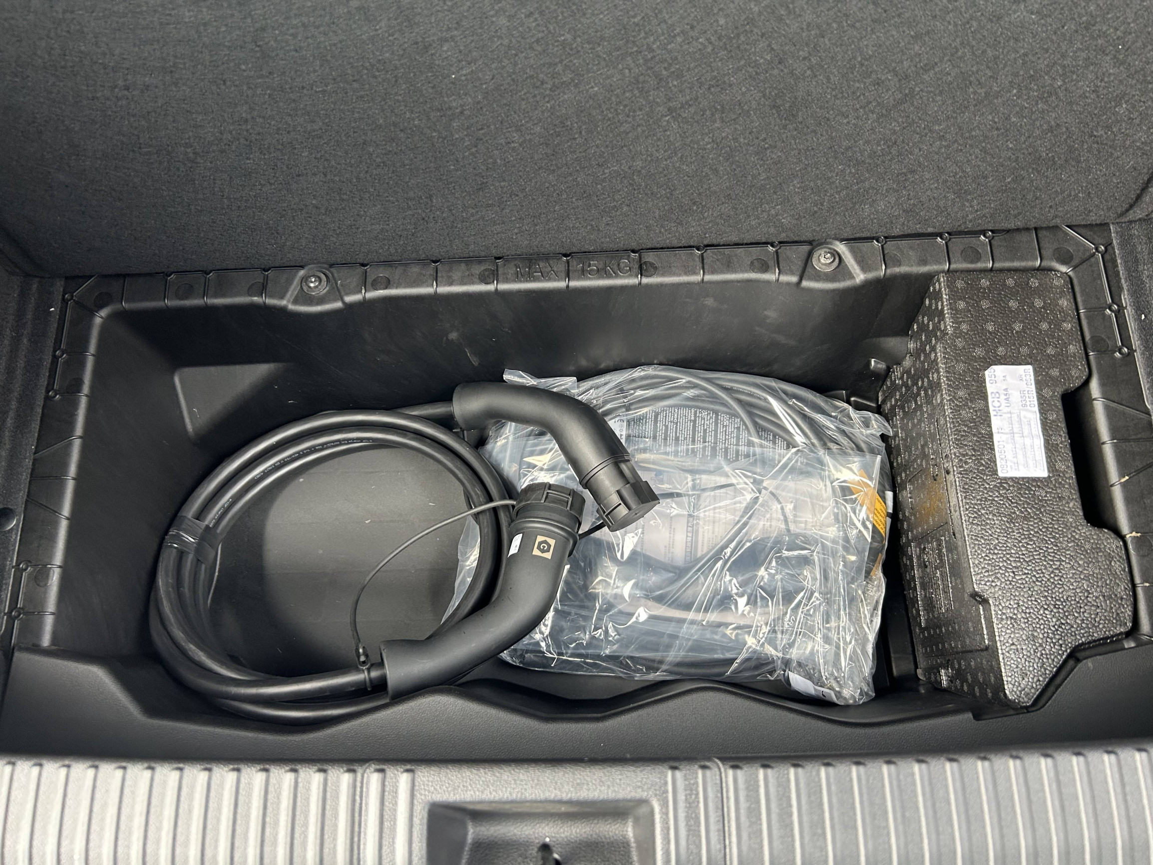 Vente en ligne Renault Scenic E-Tech  220 ch grande autonomie au prix de 48 990 €