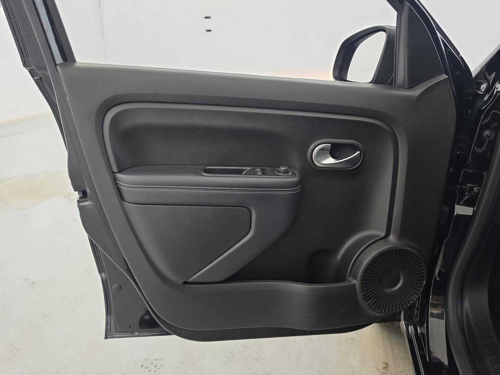 Vente en ligne Renault Twingo Electrique Twingo III Achat Intégral - 21 au prix de 12 490 €