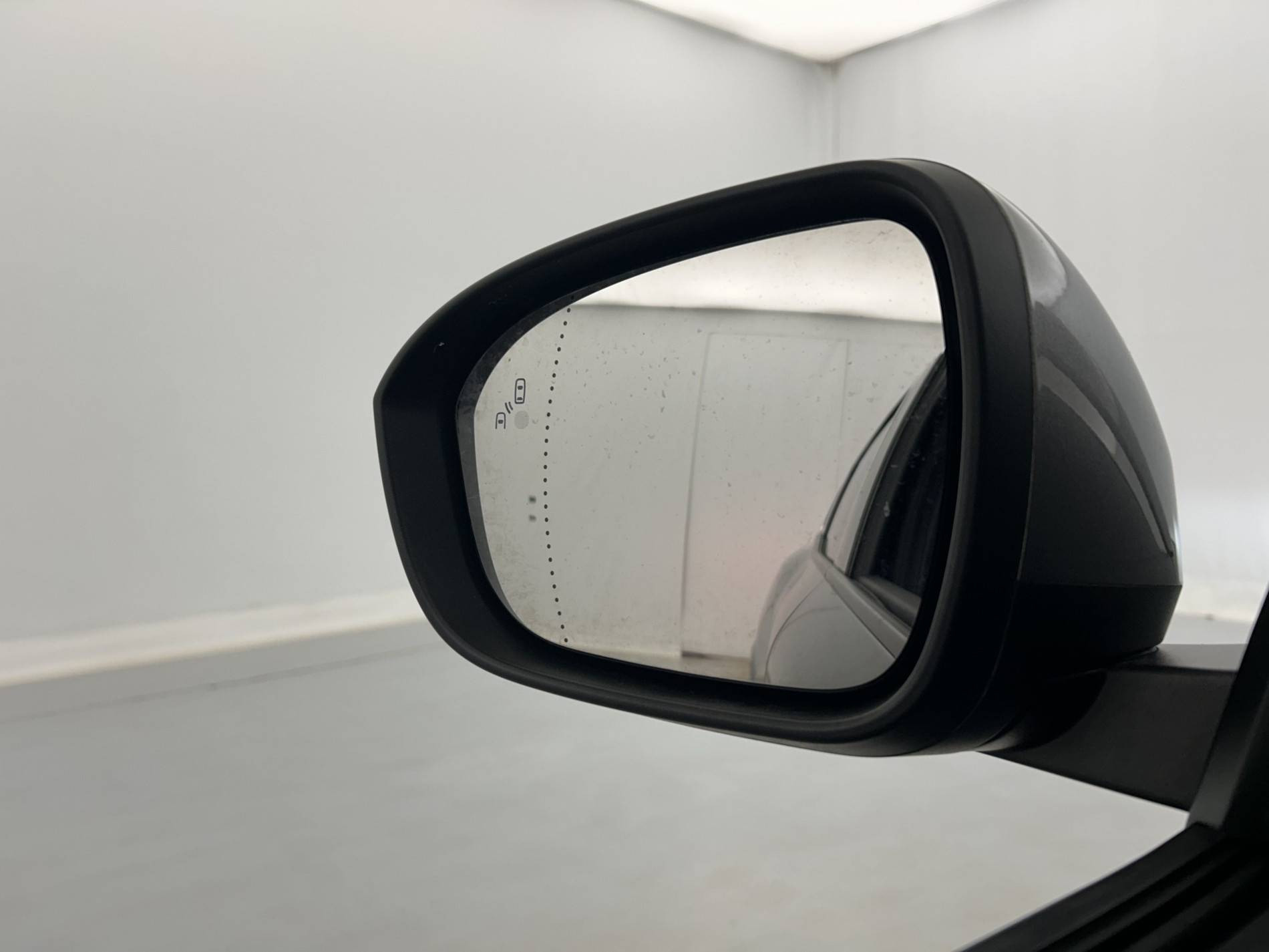 Vente en ligne Renault Megane E-Tech  EV60 220 ch super charge au prix de 25 791 €