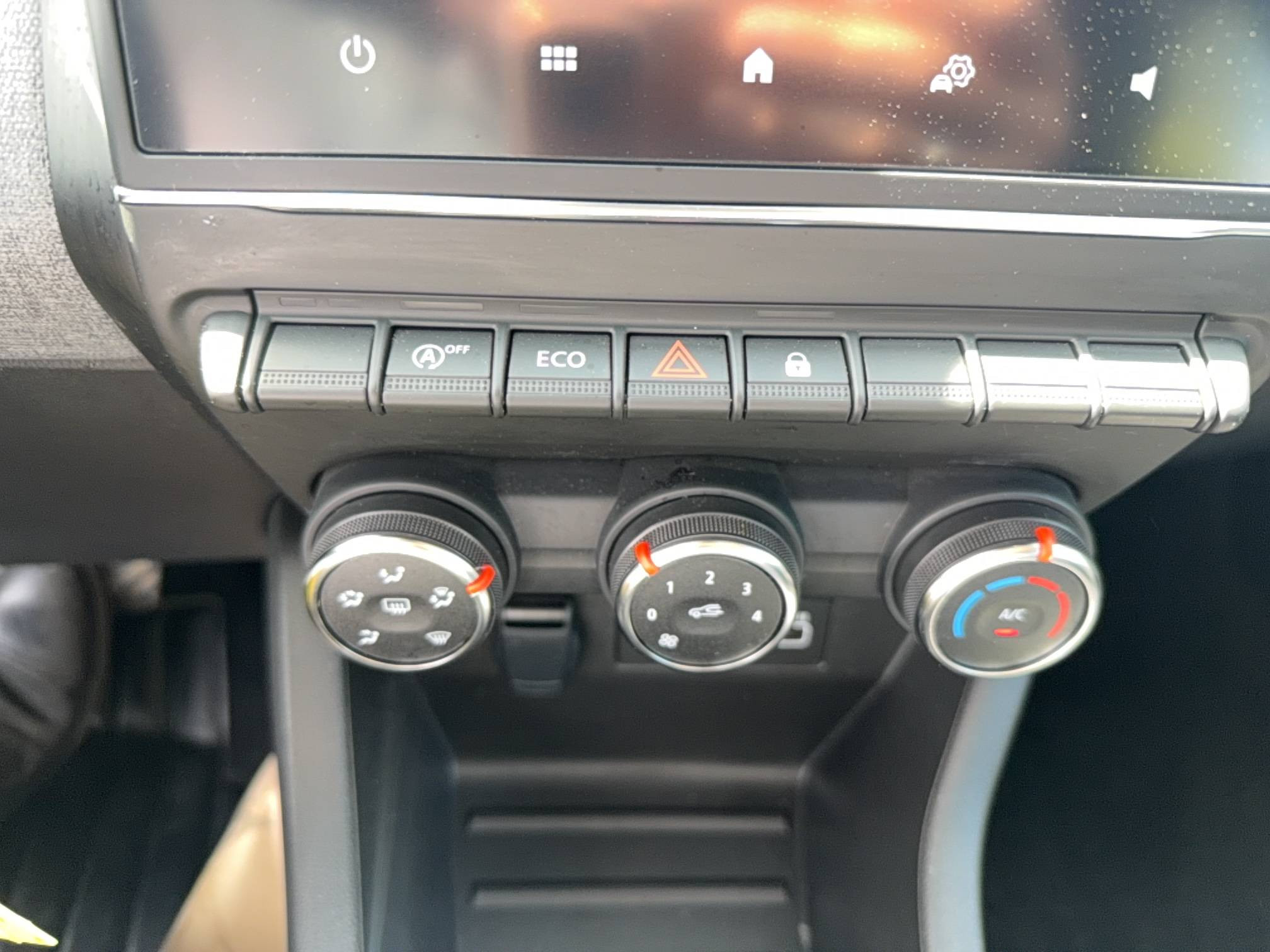 Vente en ligne Renault Clio 5 Clio TCe 100 GPL au prix de 16 490 €